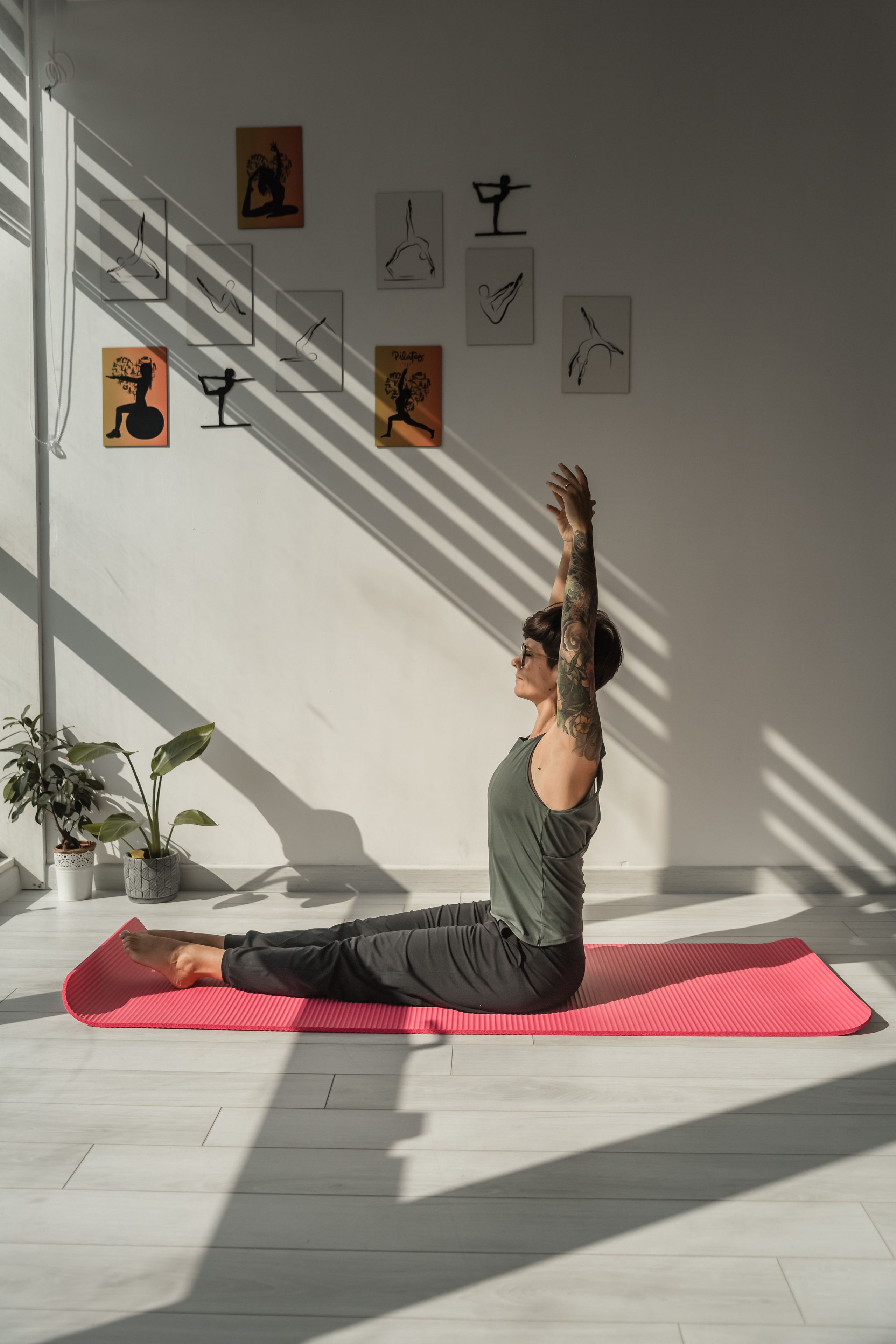 Photo session for a Pilates trainer. Professional family and children’s photographer in Izmir Irina Eron