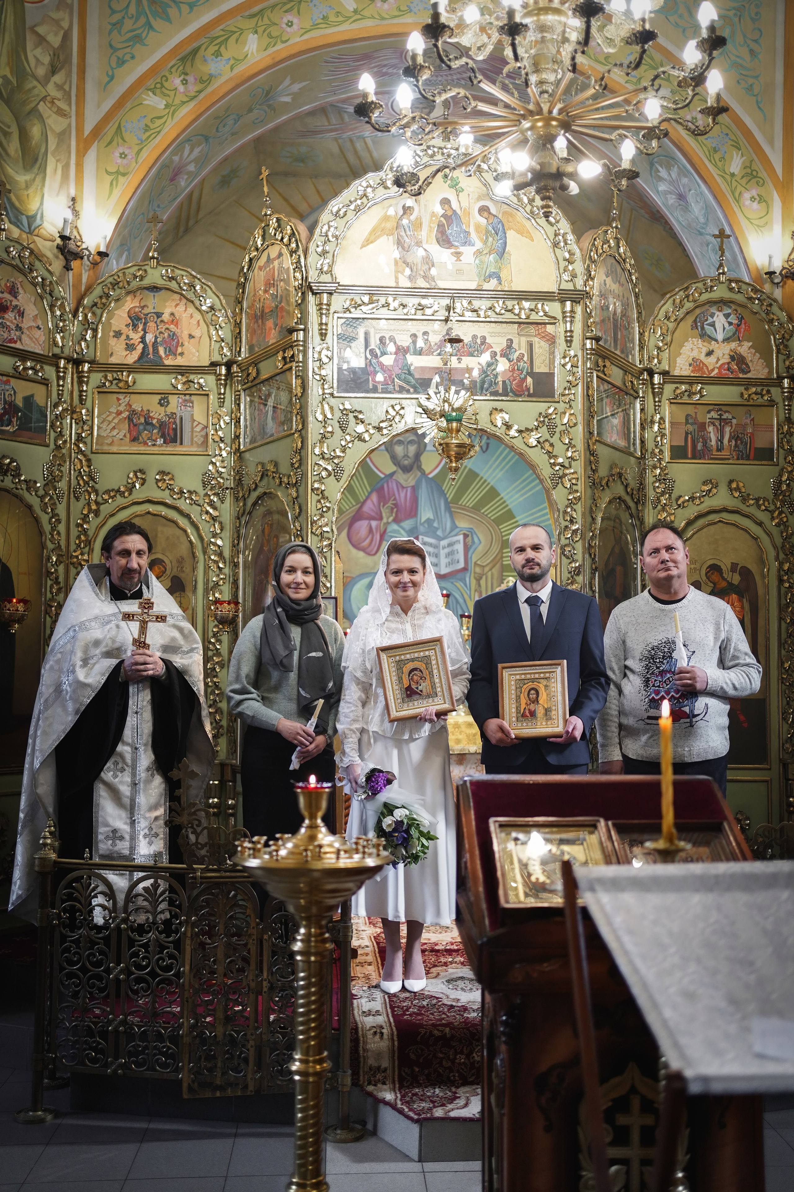 Венчание в Троицком храме. Свадебный фотограф в Ростове-на-Дону. Таинство Крещения и Венчания, семейные фотосессии. Алёна Чёботова