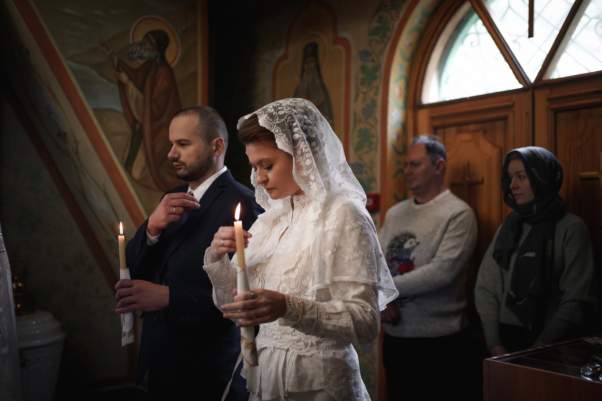 Венчание в Троицком храме. Свадебный фотограф в Ростове-на-Дону. Таинство Крещения и Венчания, семейные фотосессии. Алёна Чёботова