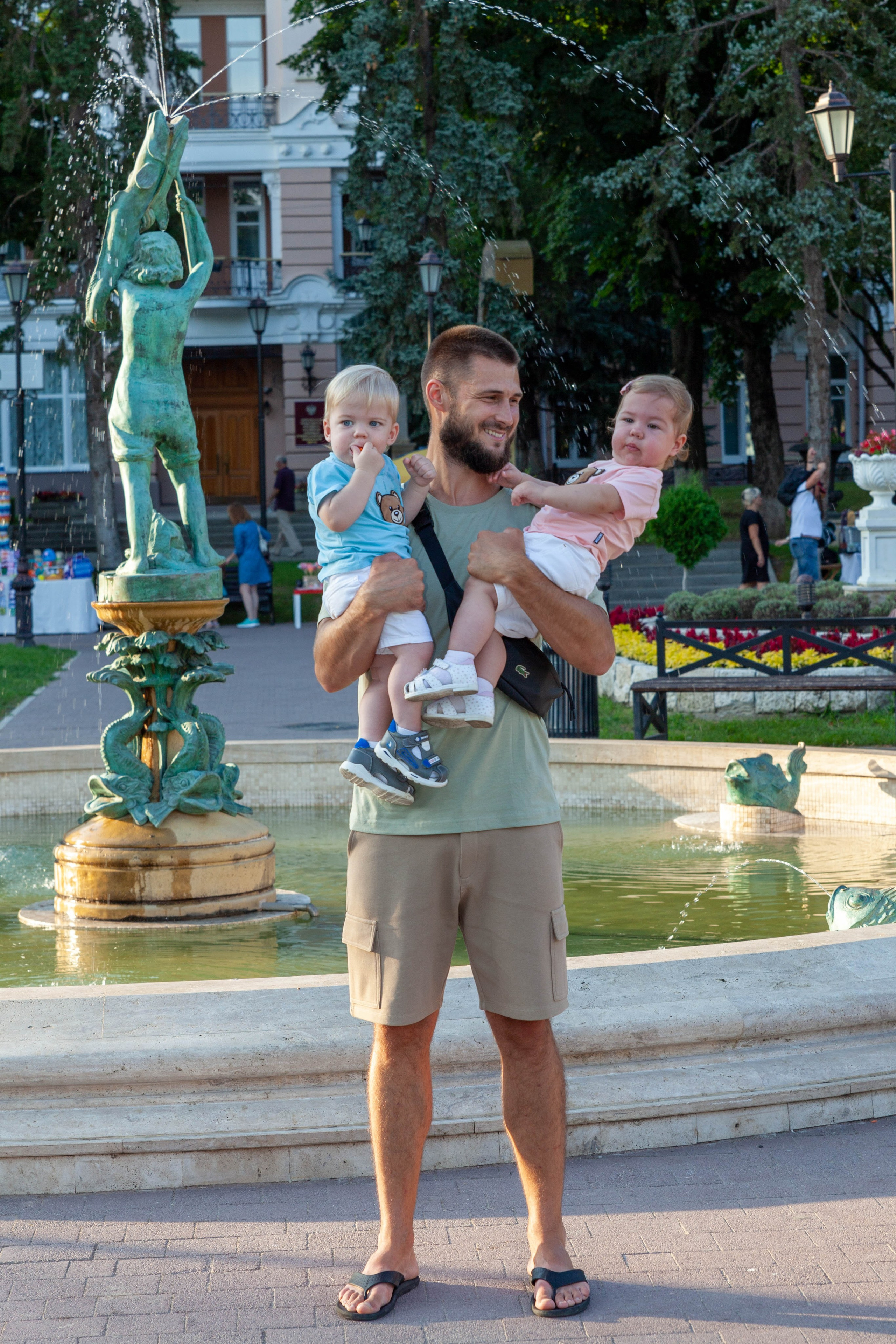 Виктор семейный фотограф в Минеральных Водах. Медиапродюсер, фотограф в Минеральных Водах —Виктор Холодов