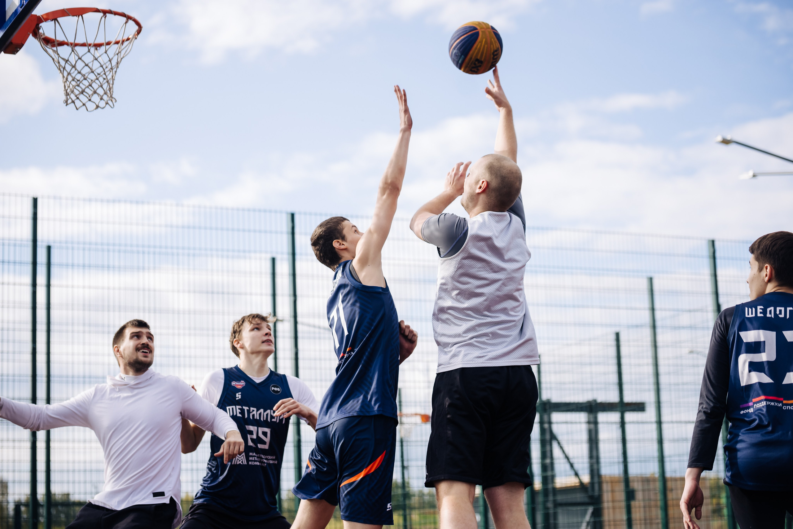 Зов улиц // 21.09.2024. Денис Прохоров Фотограф в г. Магнитогорск