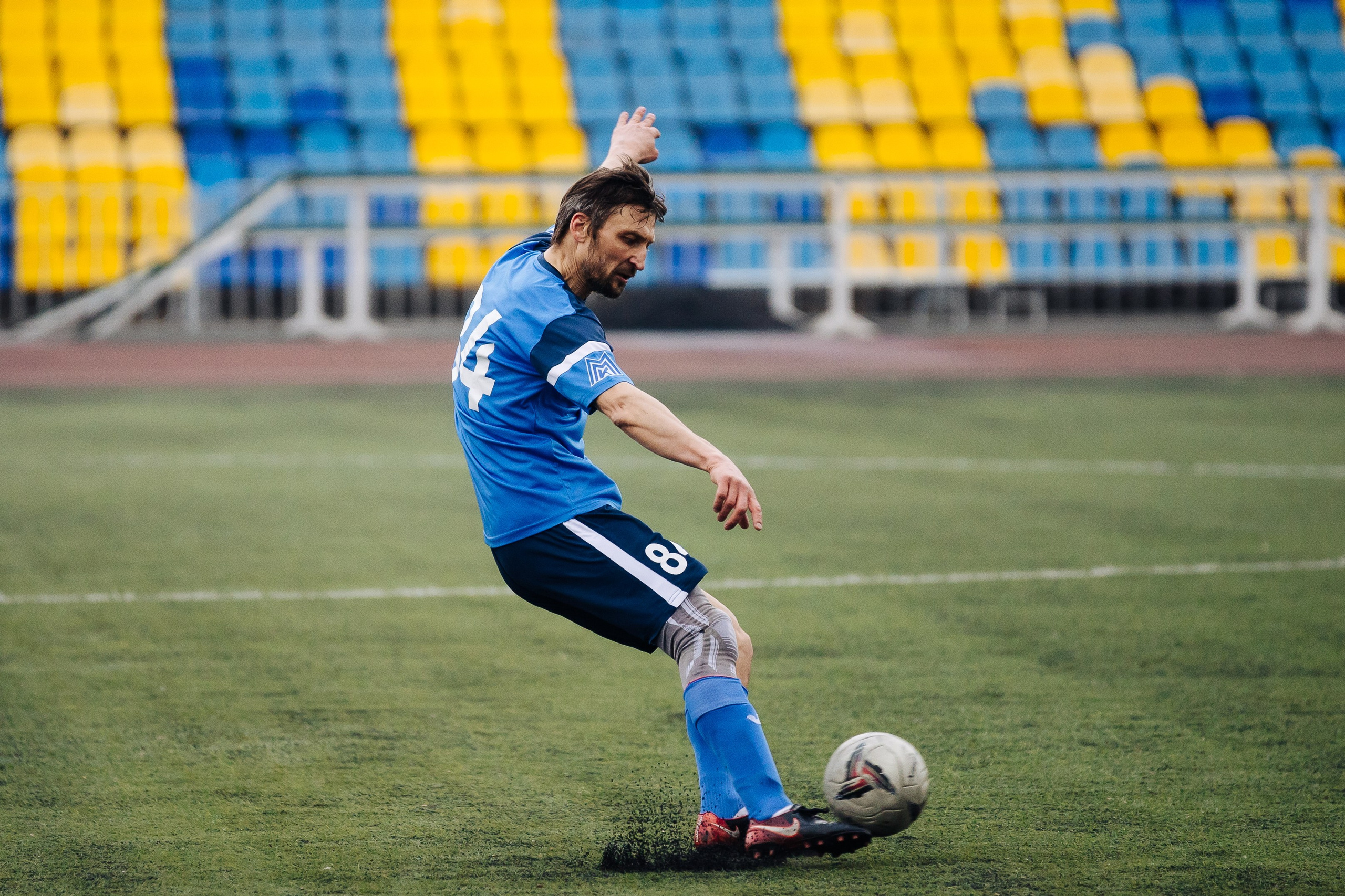 ФК Металлург — ФК Шахтер // 06.04.24. Денис Прохоров Фотограф в г. Магнитогорск