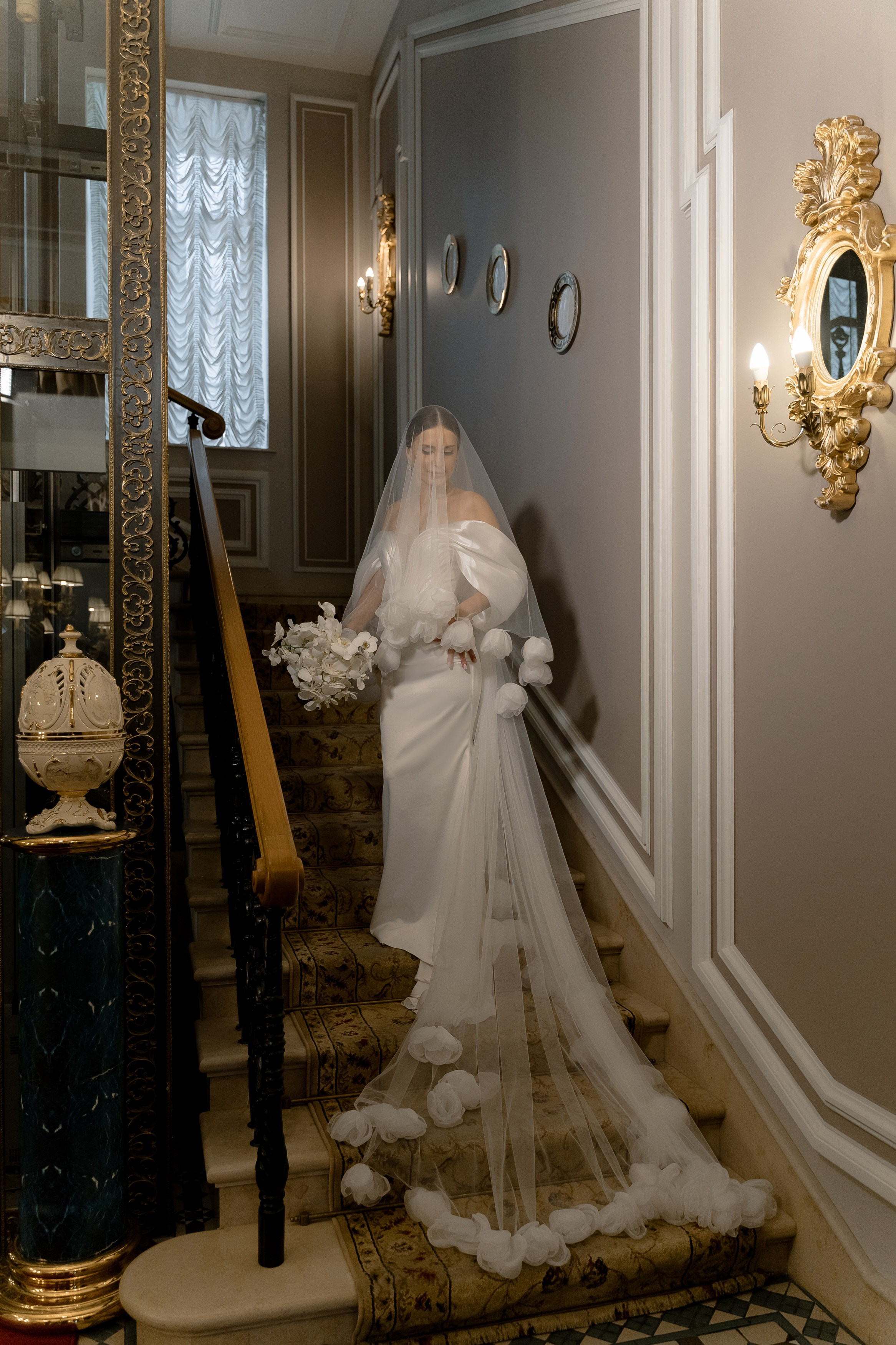 Trezzini Palace. Свадебный фотограф Москва