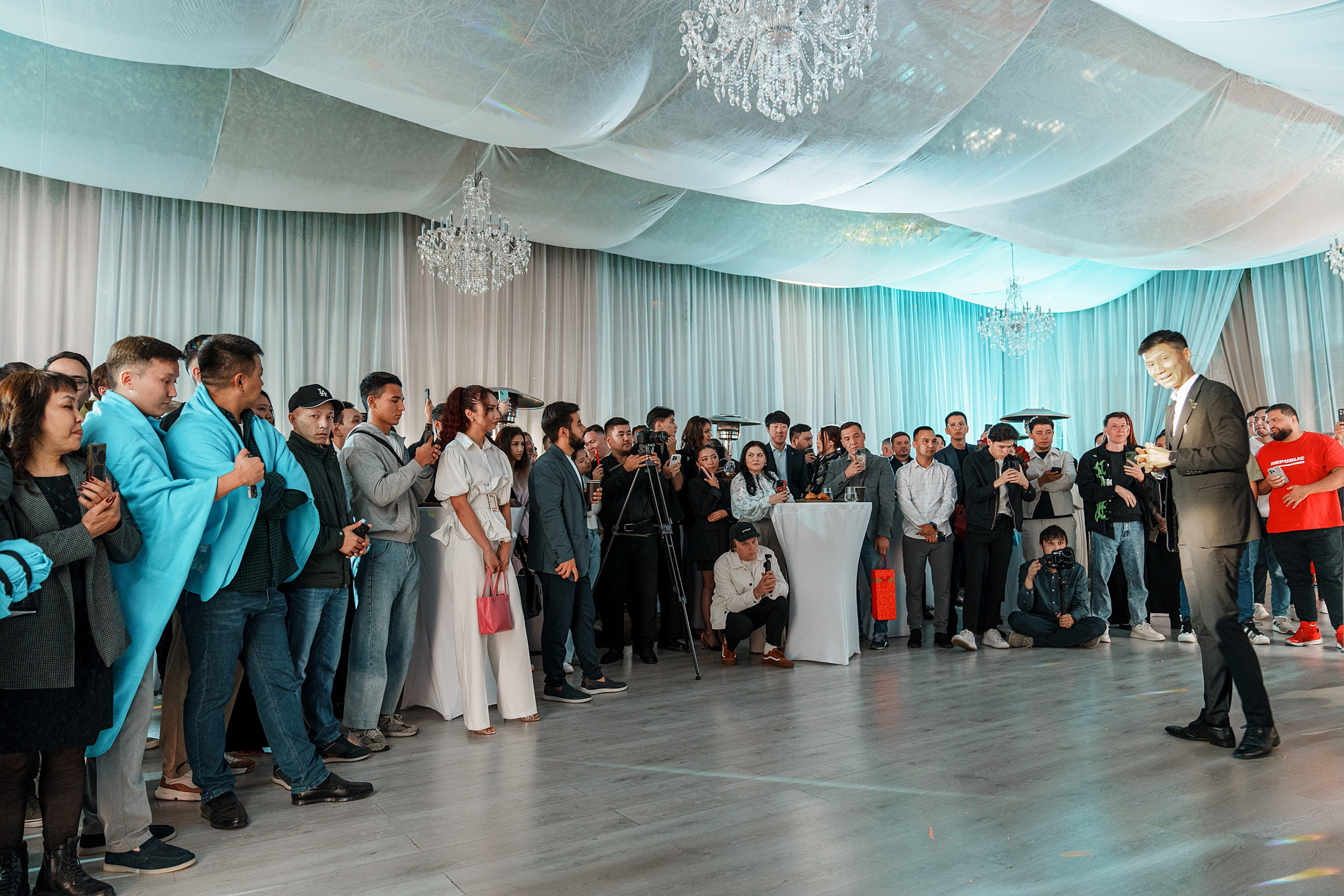 Презентация новой моделей JAC JS8. Фотограф TAULAN_1