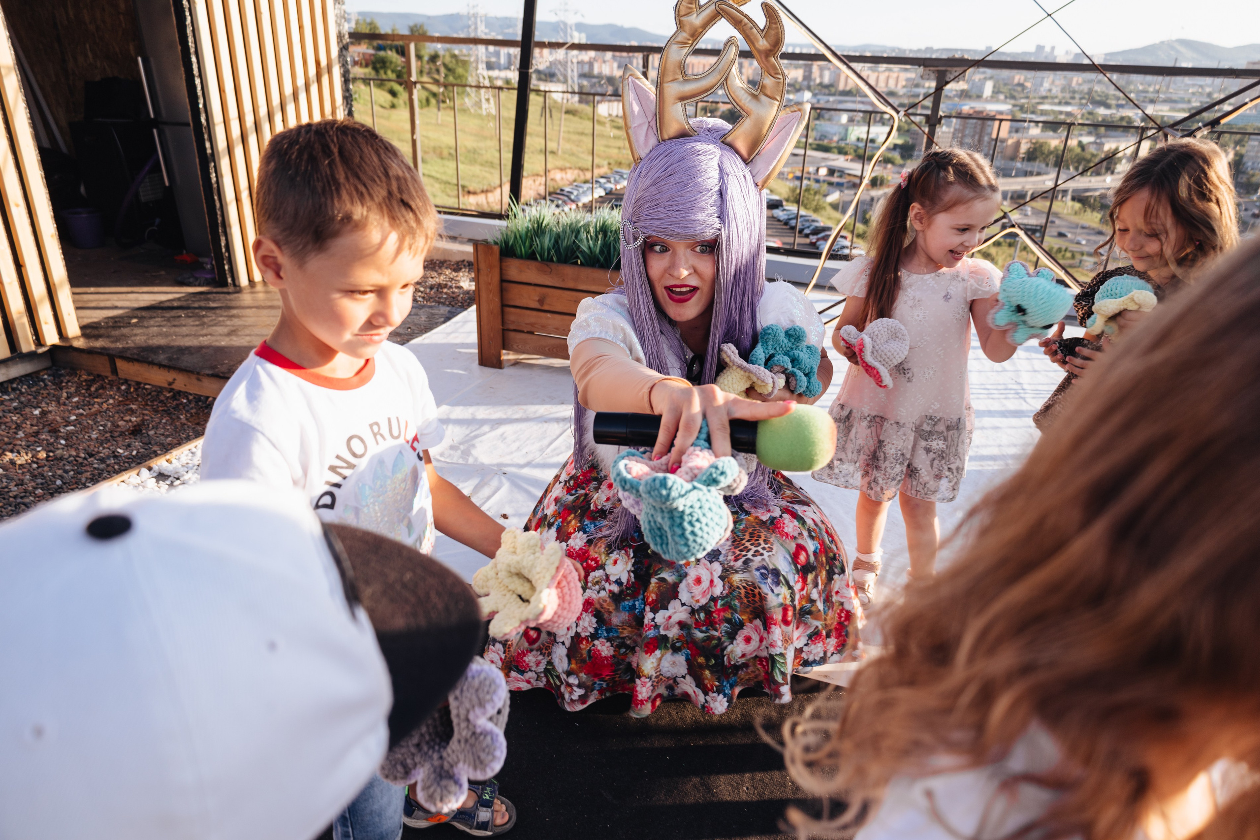 На крыше. Красноярск. День рождения Леи. Фотограф Ирина Колесникова