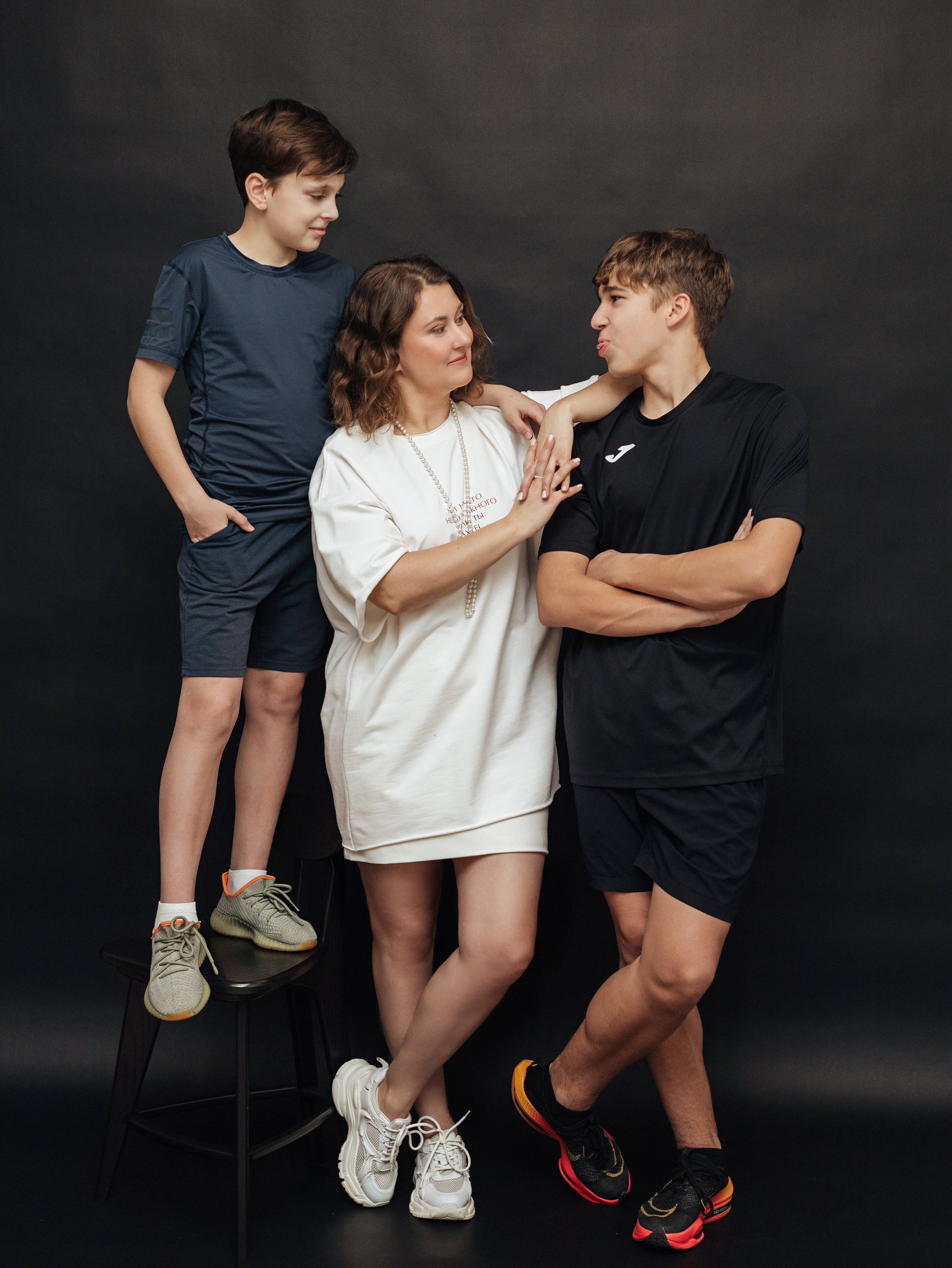 Ксения и сыновья. Фотограф Ирина Колесникова
