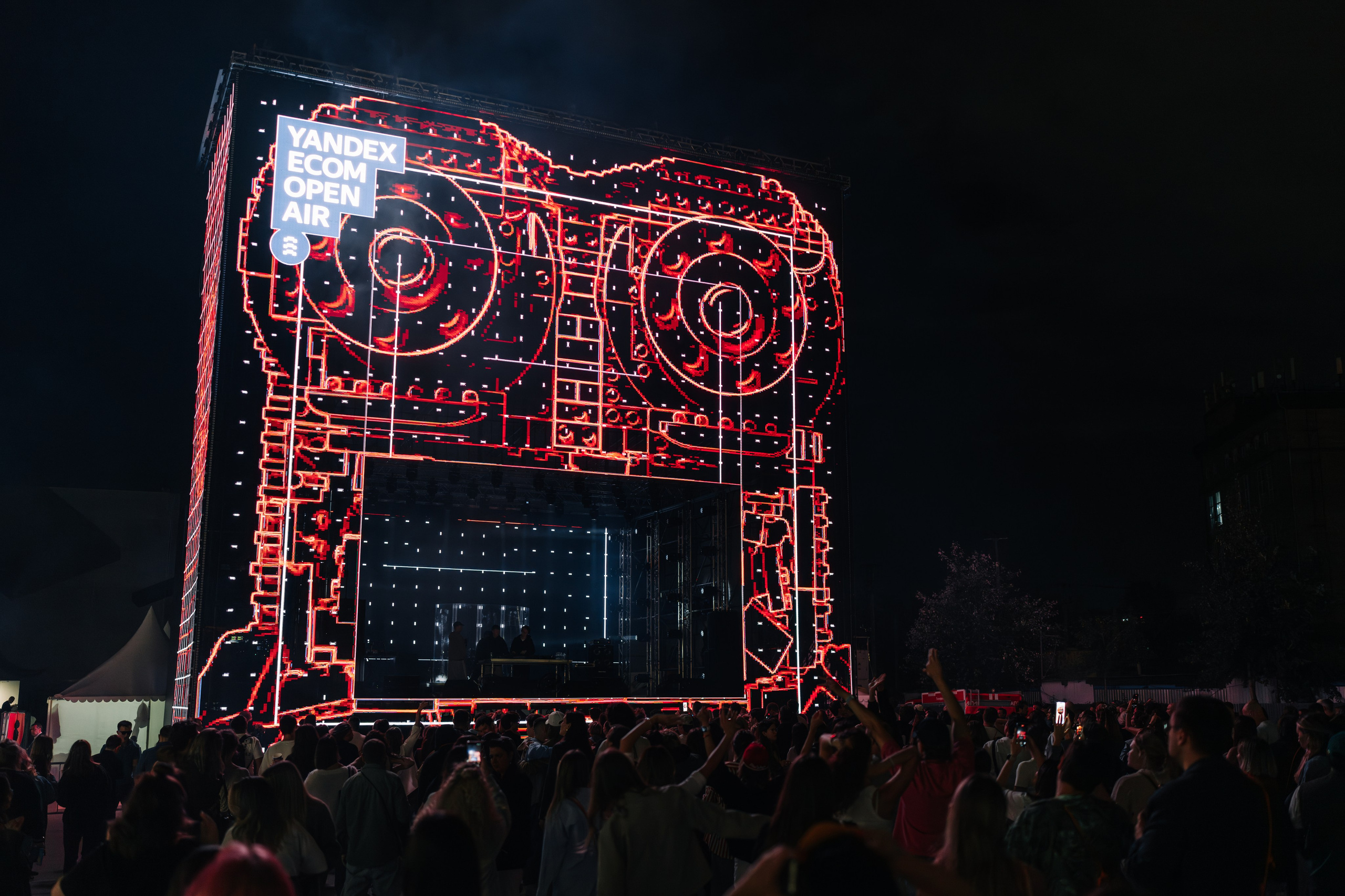 YANDEX ECOM STAGE, FORMATE. @tomrus: Рустам Шагиморданов — фотограф