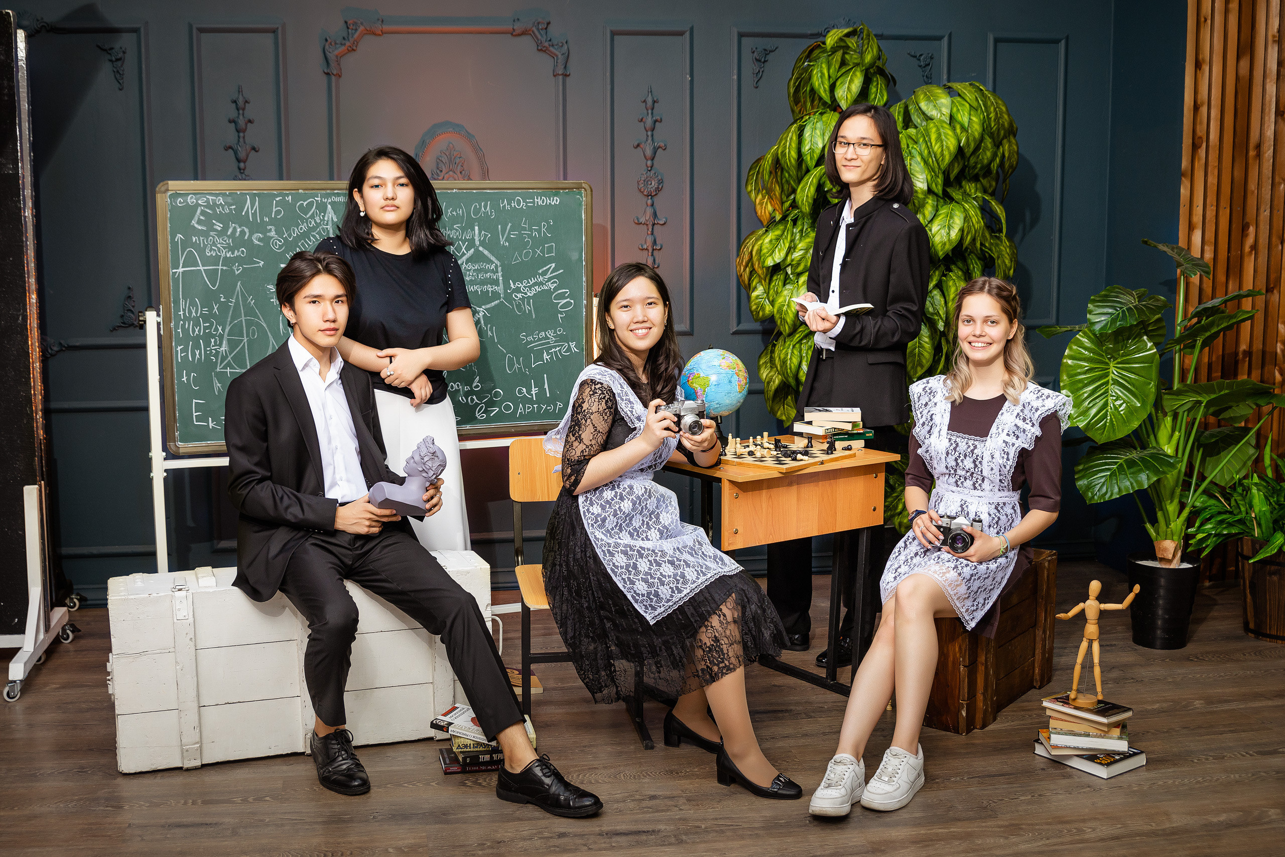 Выпускные альбомы для 9 и 11 классов. Фотограф в Москве и МО, Алексей Балышев