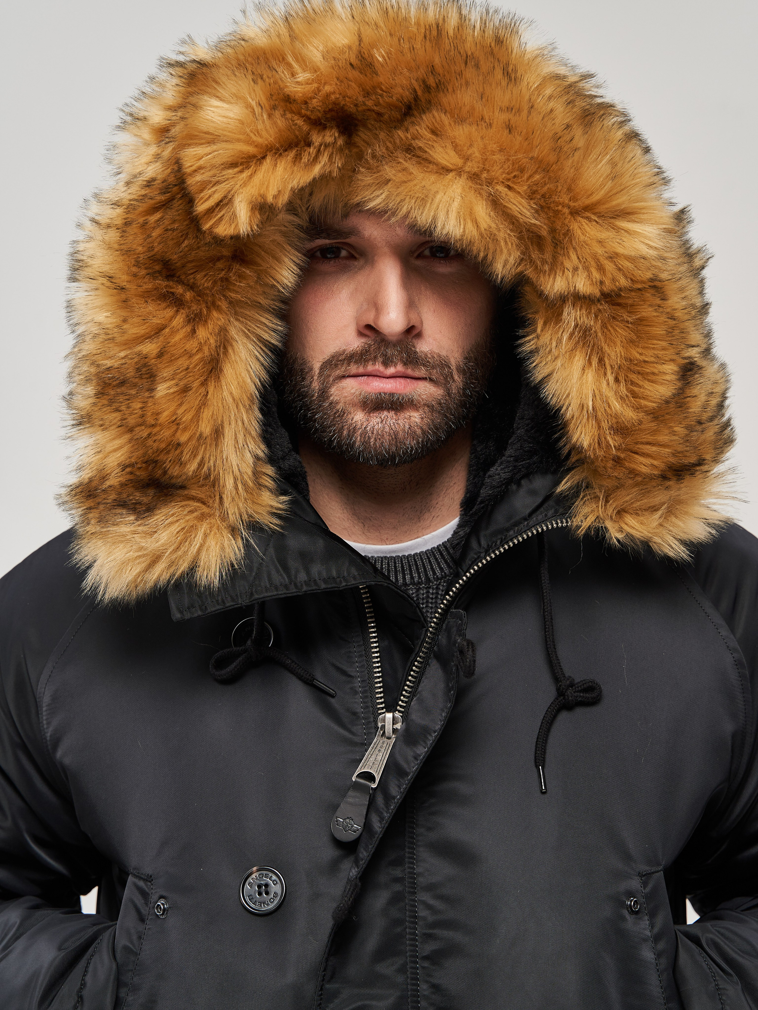 Мужские куртки Angelo bonetti. Фотограф для маркетплейсов в Москве