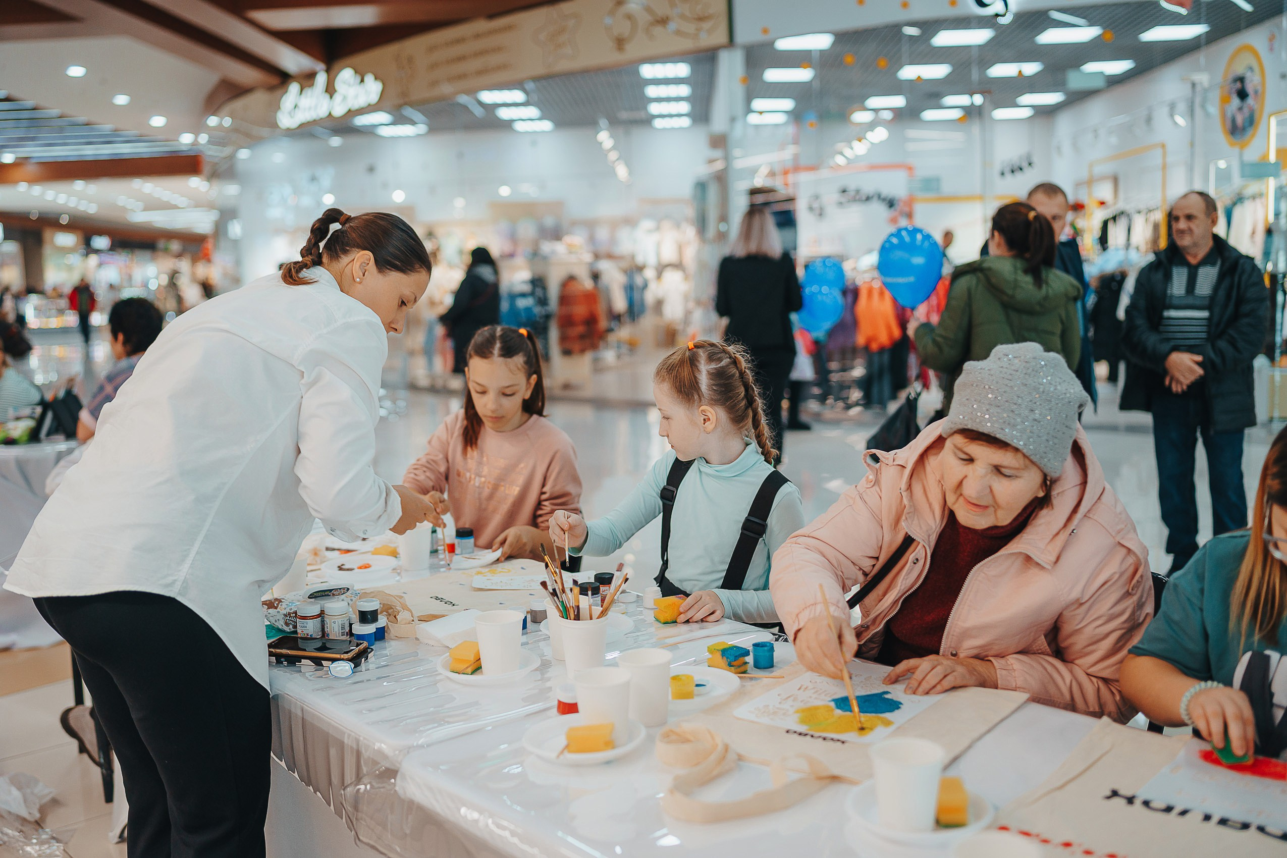 Совкомбанк Халва промо. Репортажный (Event) фотограф в Барнауле | Даниил Маркин | Качество и вайб