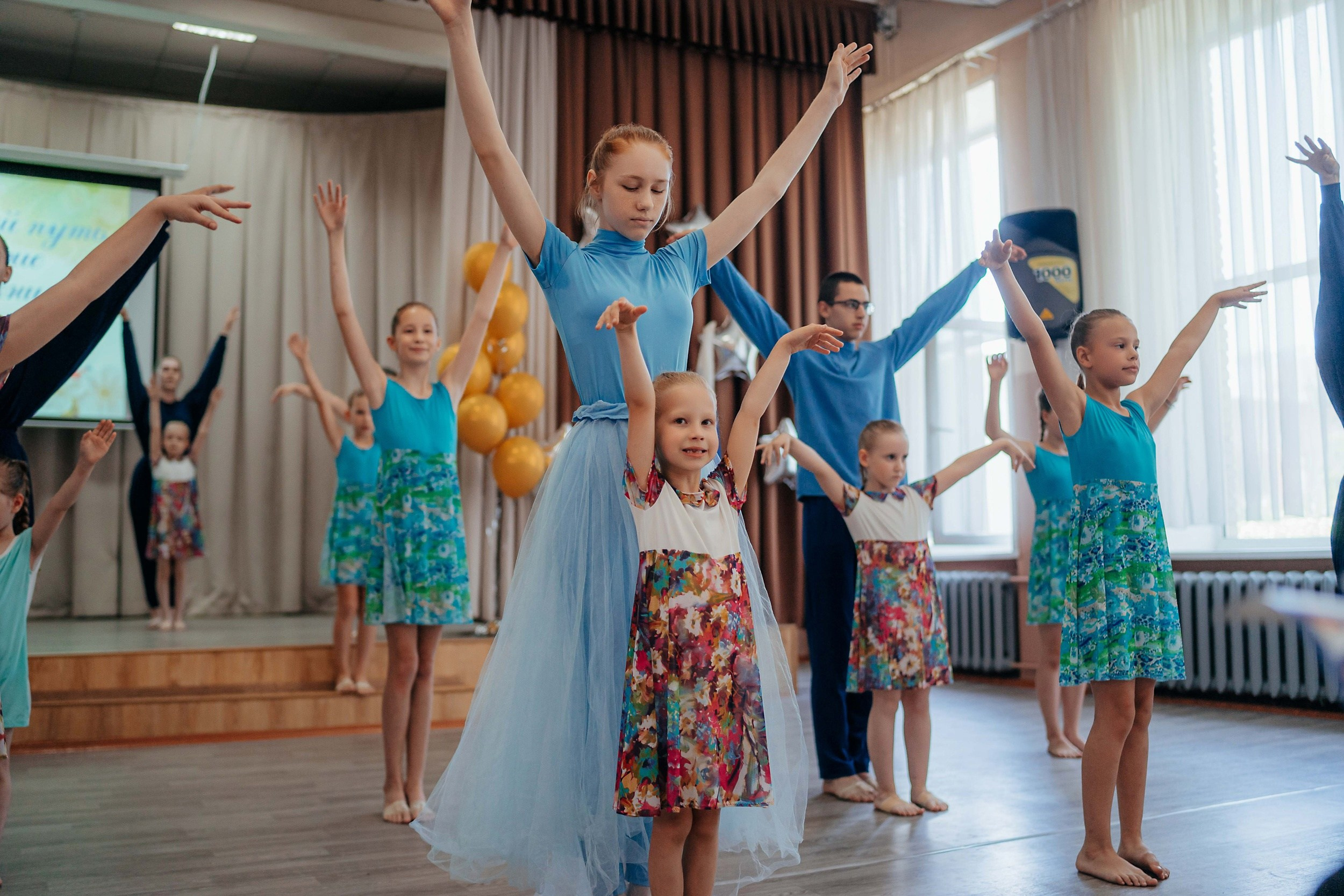 Школьный фотограф в Барнауле | Школьные фотосессии. Репортажный (Event) фотограф в Барнауле | Даниил Маркин | Качество и вайб