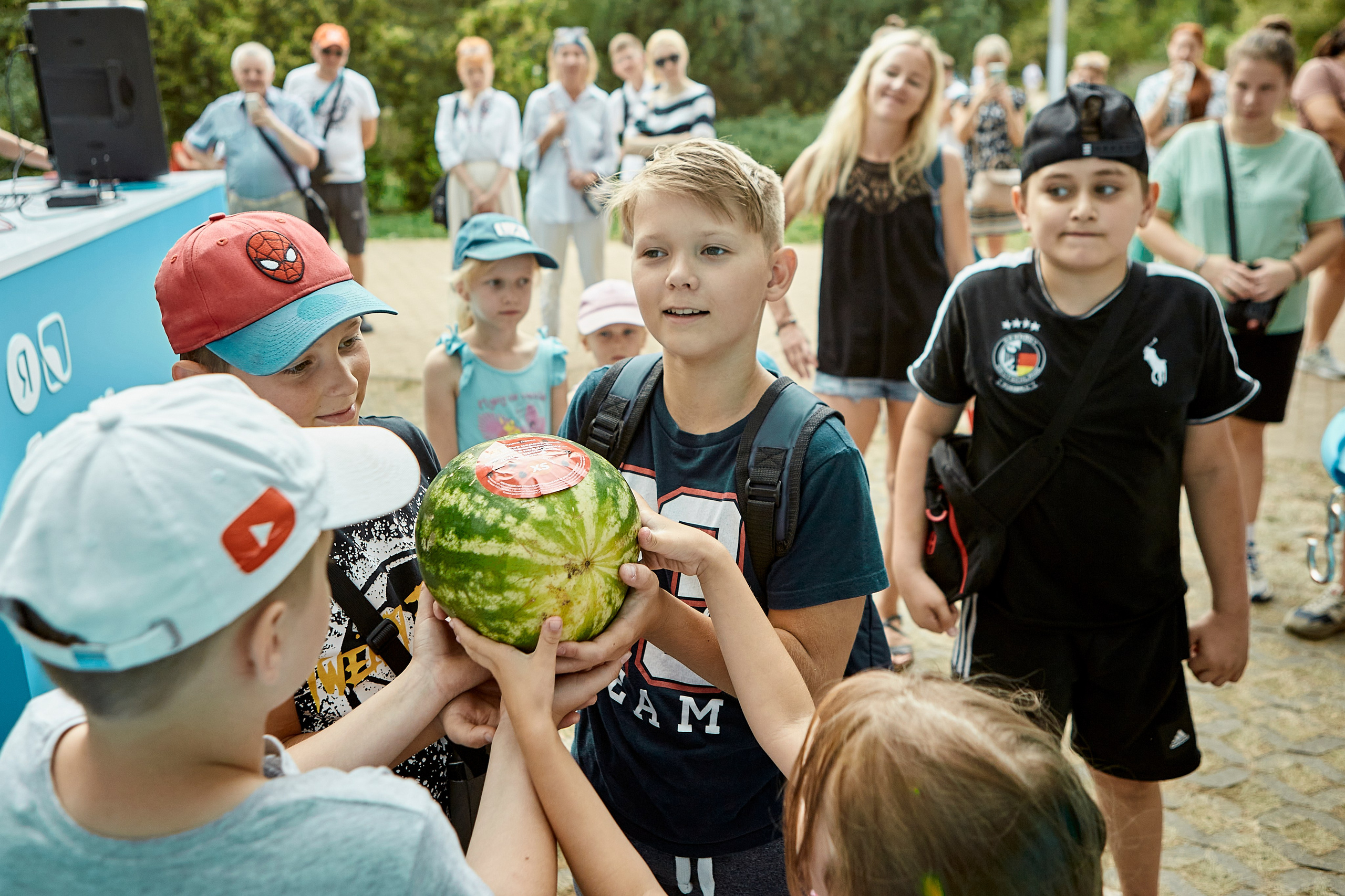 ЯНДЕКС ЛАВКА «АРБУЗНАЯ ФЕЕРИЯ». Фотограф Андрей Егоров