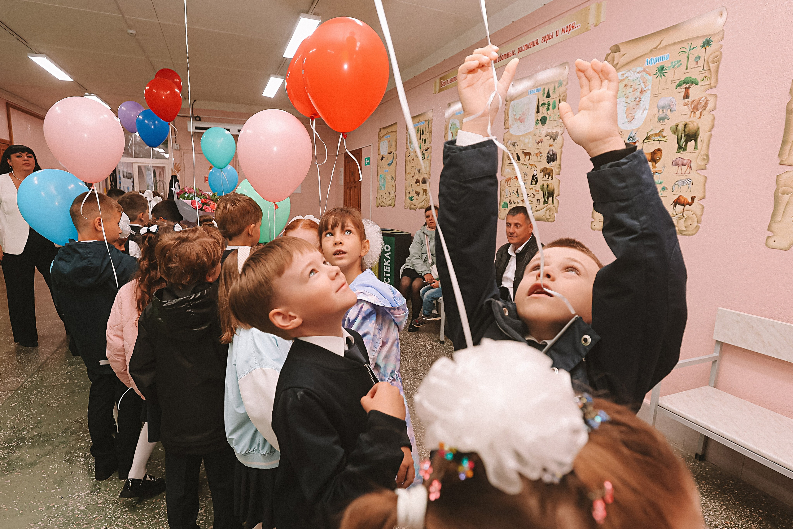 1 сентября линейка+кл час+портреты. Семейный фотограф Тюмень, фотограф на роды Салмина Мария