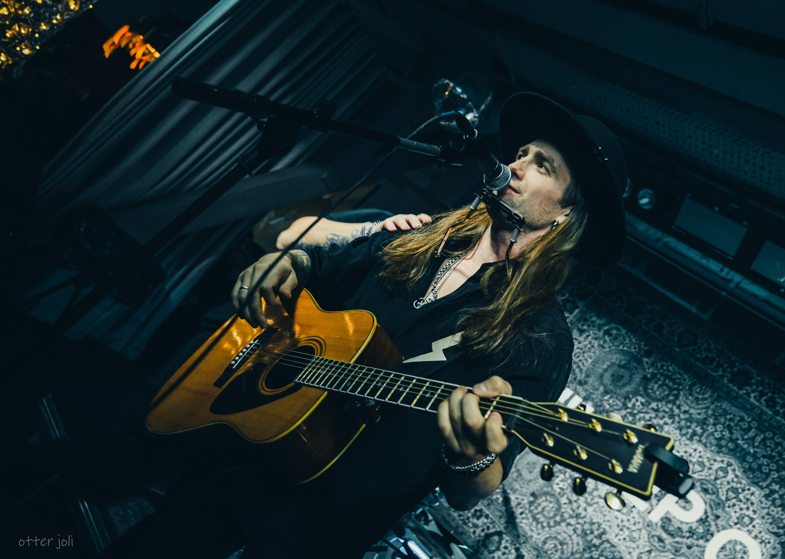 SNAKE 55 | ТехникаБезОпасности. Концертный репортёр Валерия Сафина