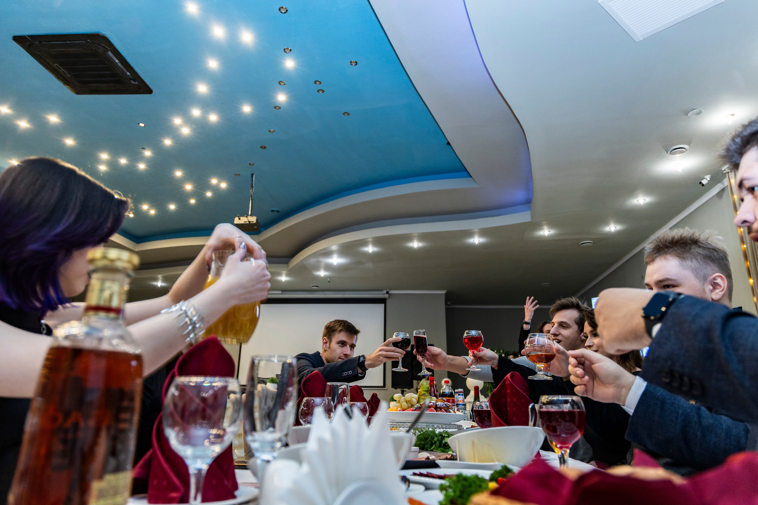 Свадебная фотосессия свадебный фотограф Татьяна Марсуверских свадебная фотопрогулка Москва Жуковский. Фотограф для маркетплейсов, фотоуслуги в Жуковском Татьяна Марсуверских