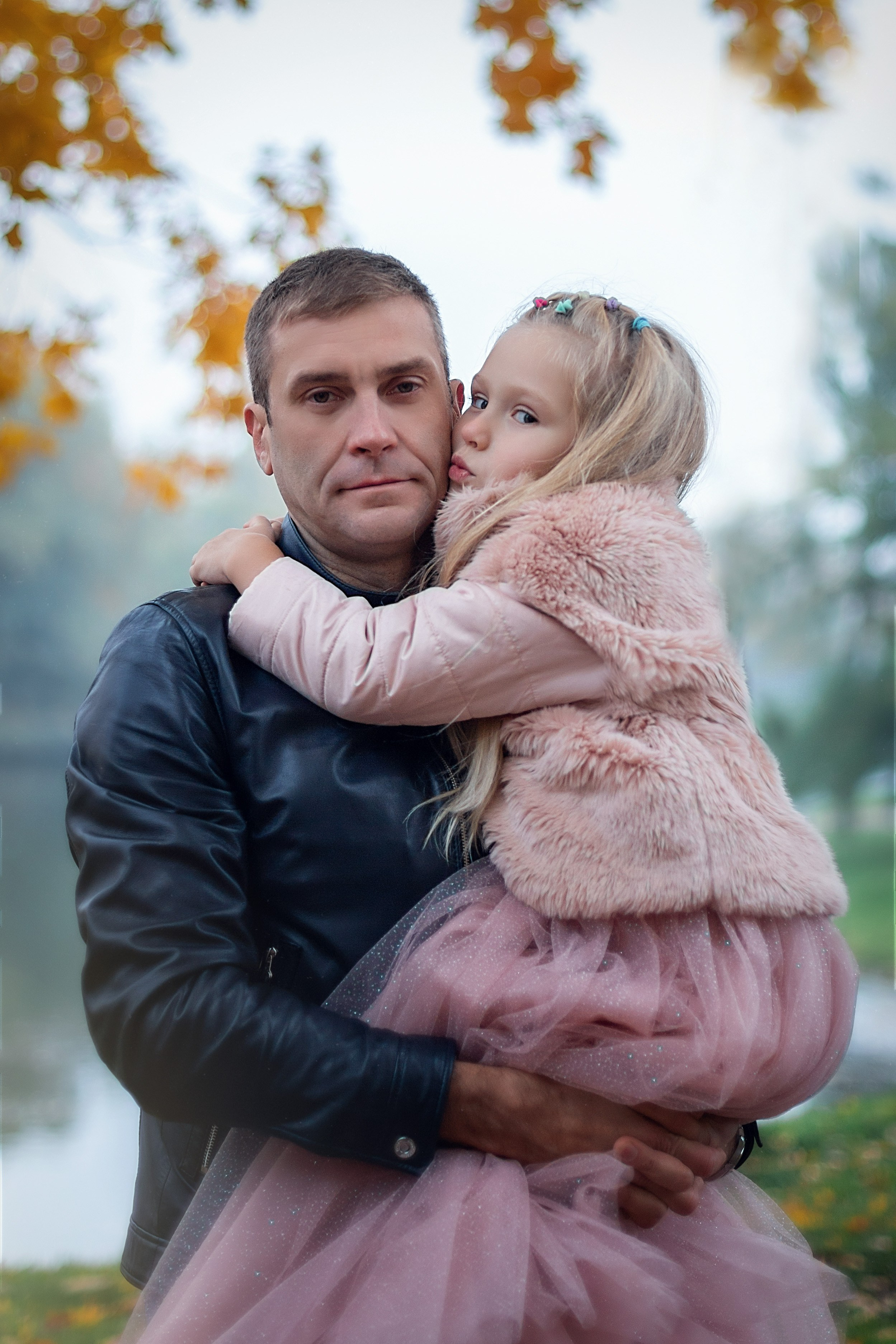 Прогулка в Гатчинском парке. Семейный фотограф в Санкт-Петербурге