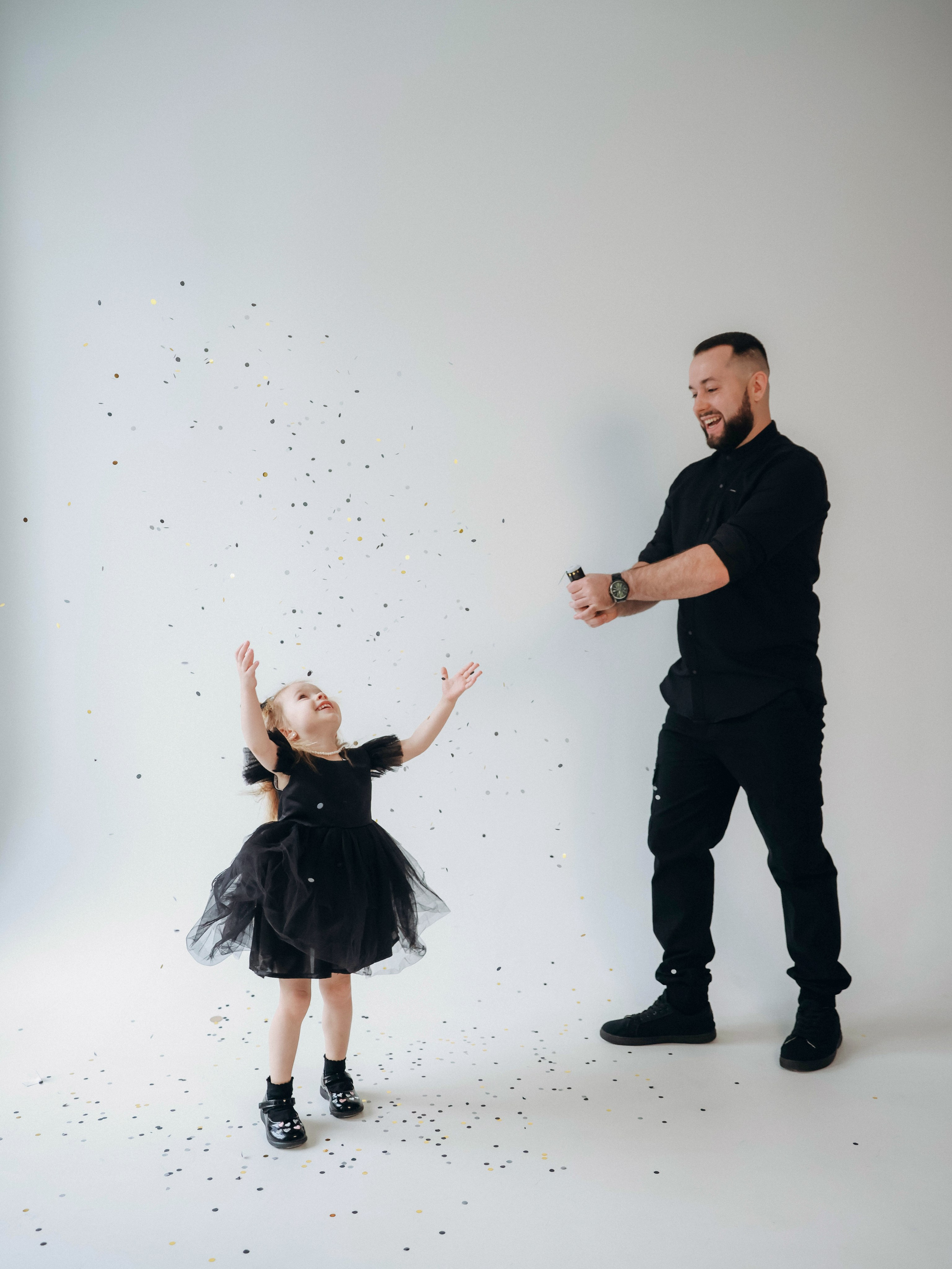 Семейная фотосессия in Black. Мультифотограф Динара Ахмедзянова