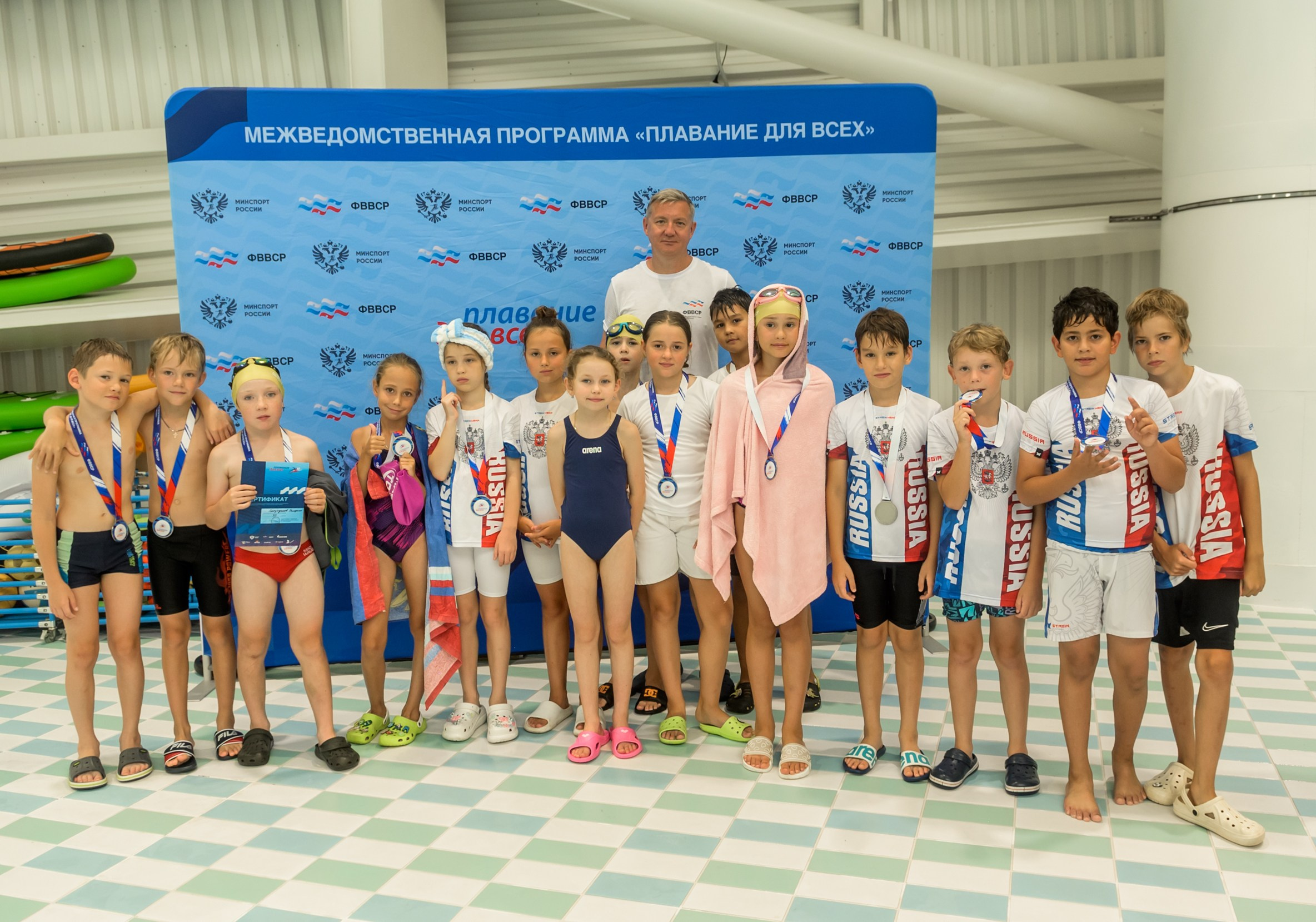 Фестиваль плавания лицей Сириус. Свадебный и семейный фотограф София Невская