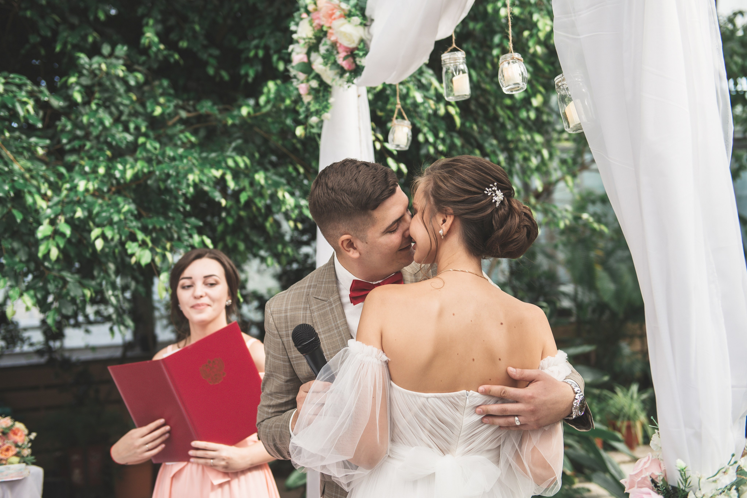 Лето в Санкт-Петербурге. Антон и Кристина. Свадебный и семейный фотограф София Невская