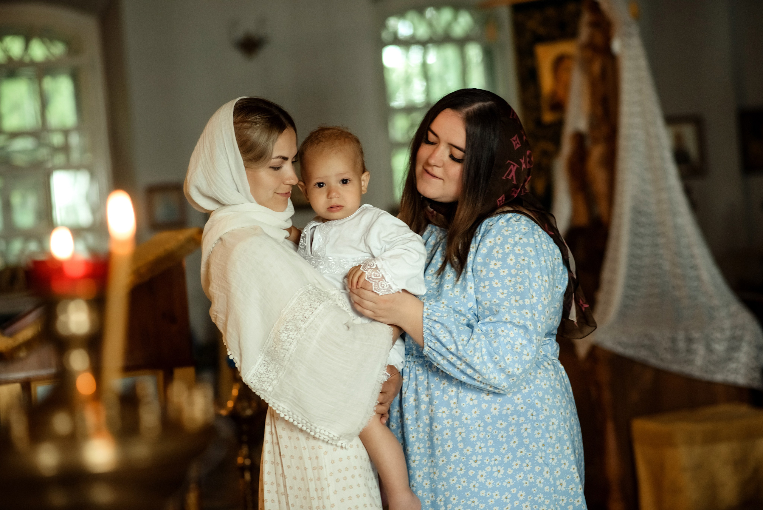 Крещение Арсения. Фотограф Ростов Великий Юлия Кузьмина Фотограф на крещение Ярославль