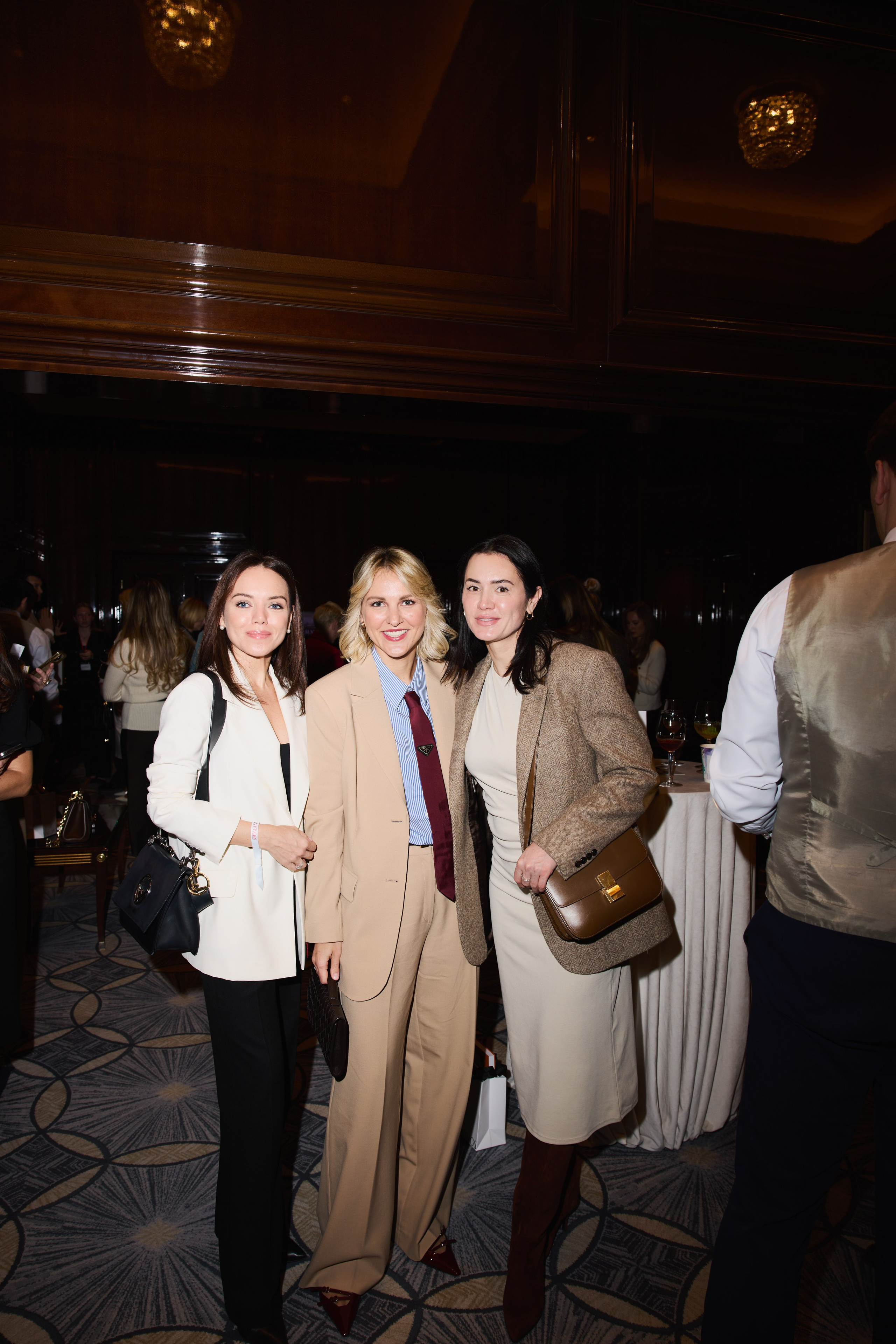 WOMAN WINGS Forum at The Carlton фото. Профессиональный фотограф Татьяна Евглевская