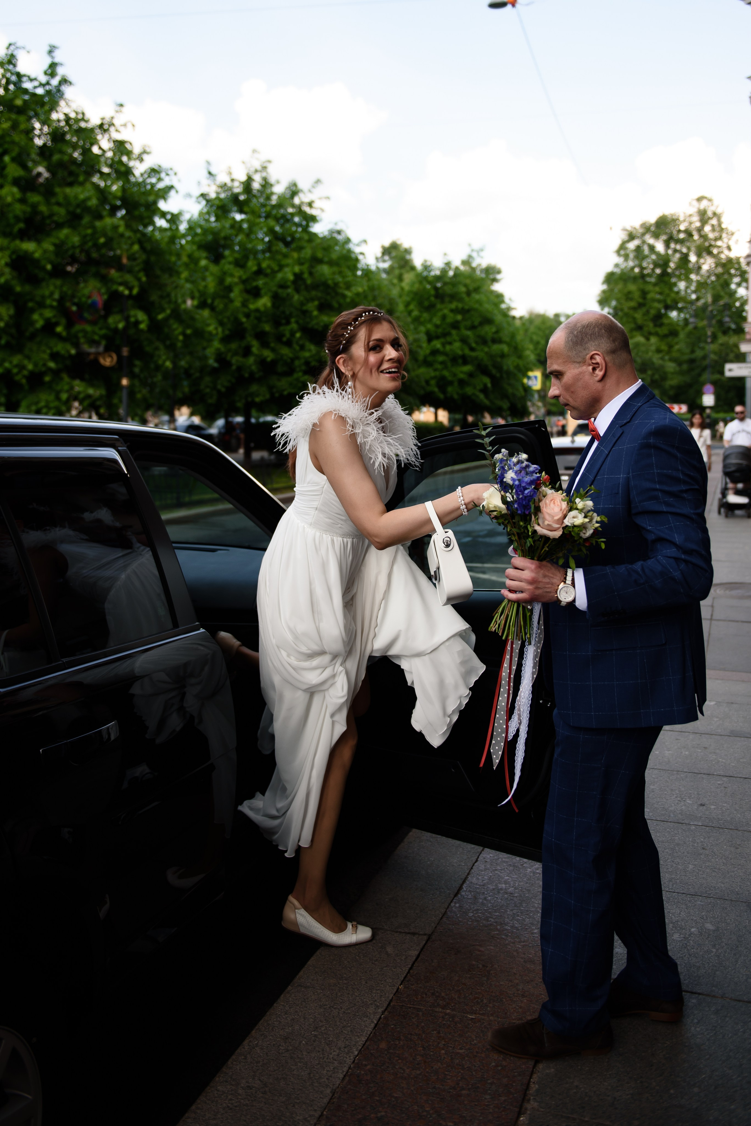 Свадебный день в Петербурге. Анастасия Петрович фотограф, фотокорреспондент в Москве и Санкт-Петербурге. Фотосъёмка репортажа, мероприятия, корпоративная съёмка, контент