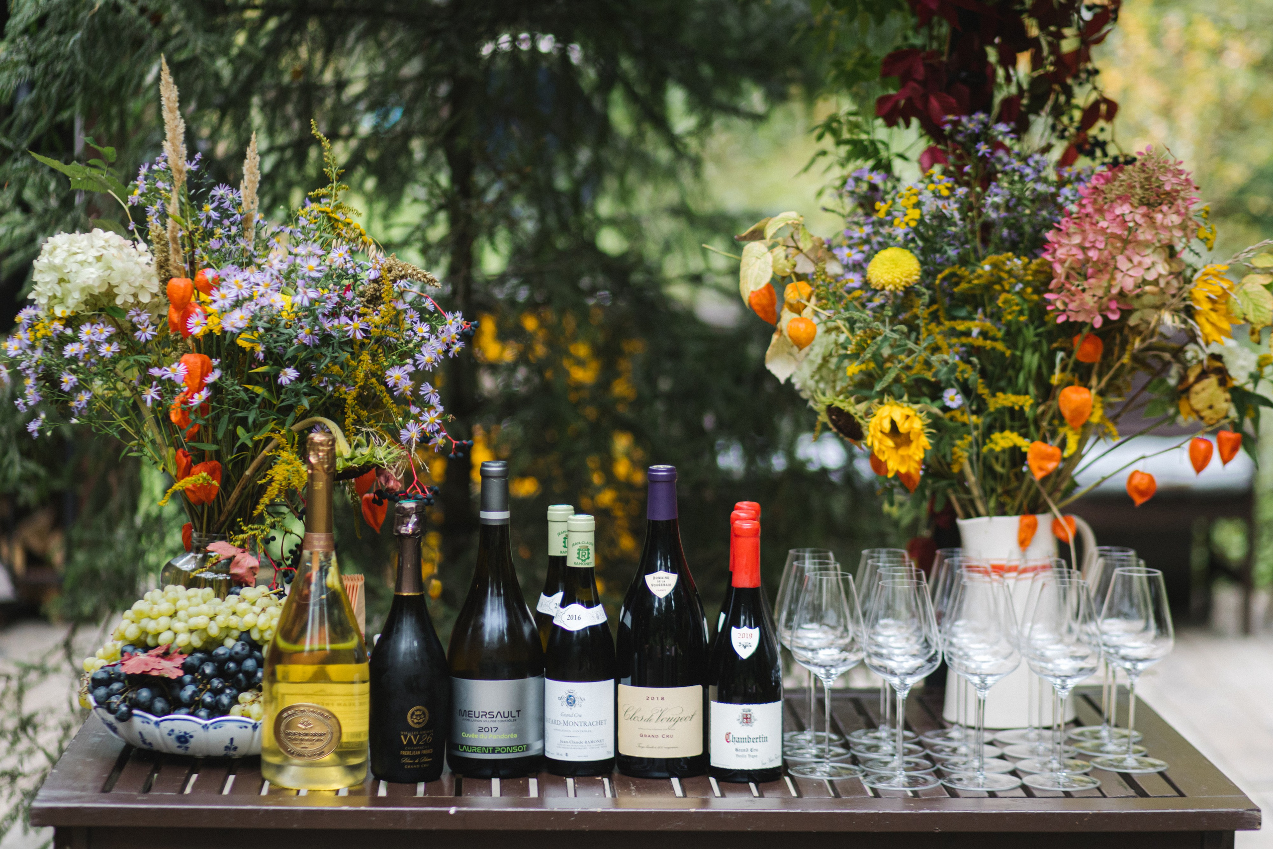 B U R G U N D Y. H O M E