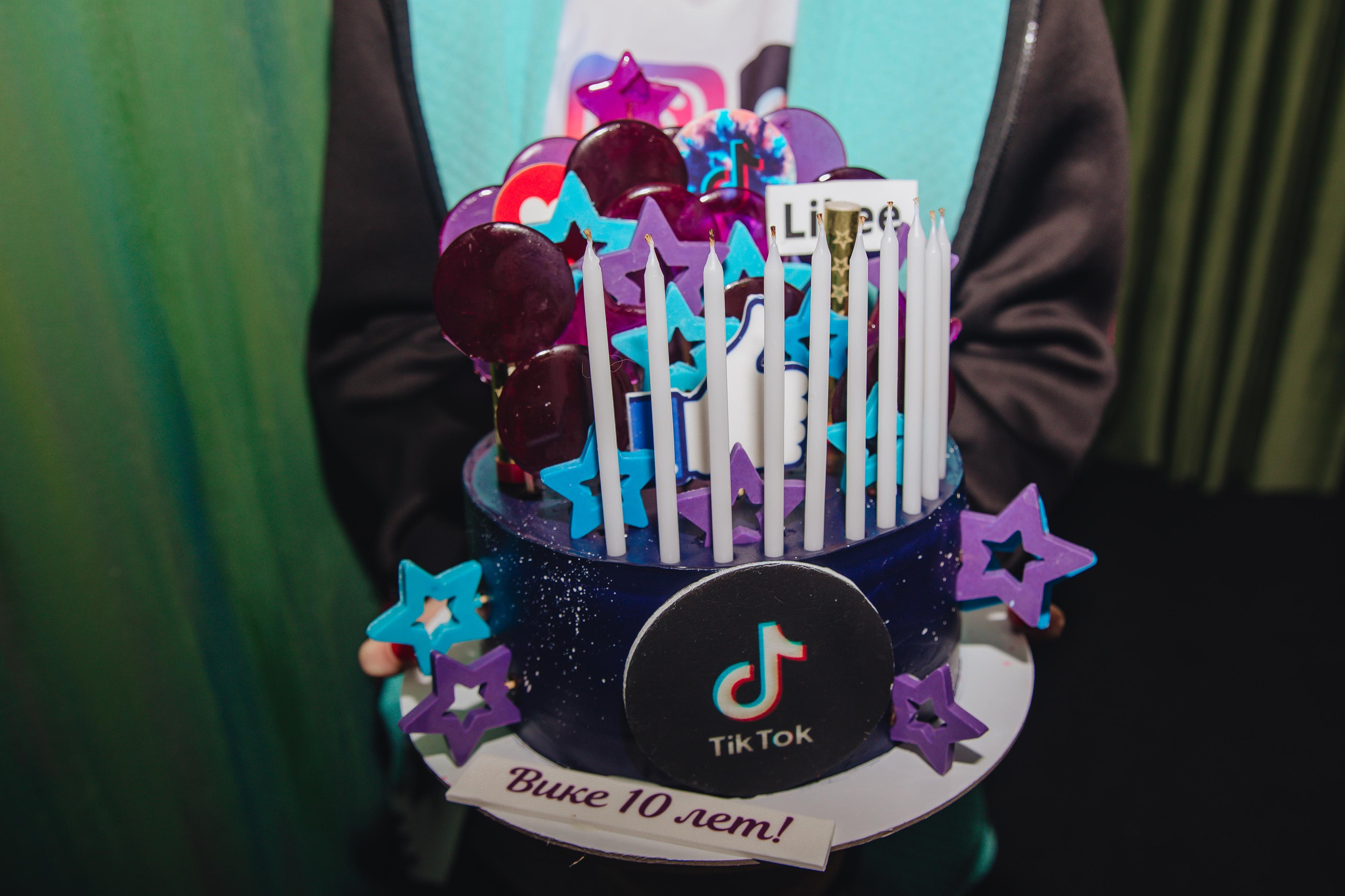 День Рождения Вики. Семейный фотограф в Санкт-Петербурге Ева Маркова