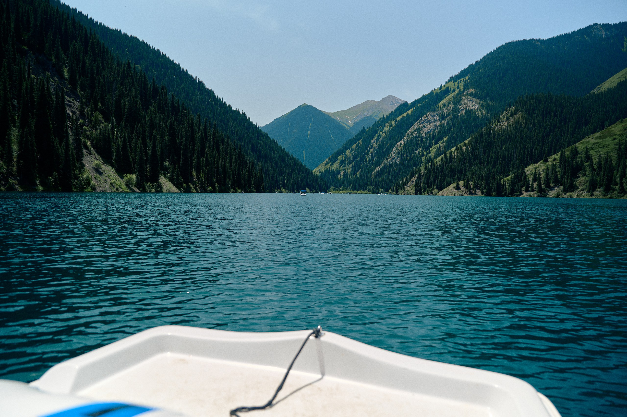 2025 — путешествия на цифру. Фотограф в Алматы — Алексей Коньков | Репортаж, свадьбы, портреты