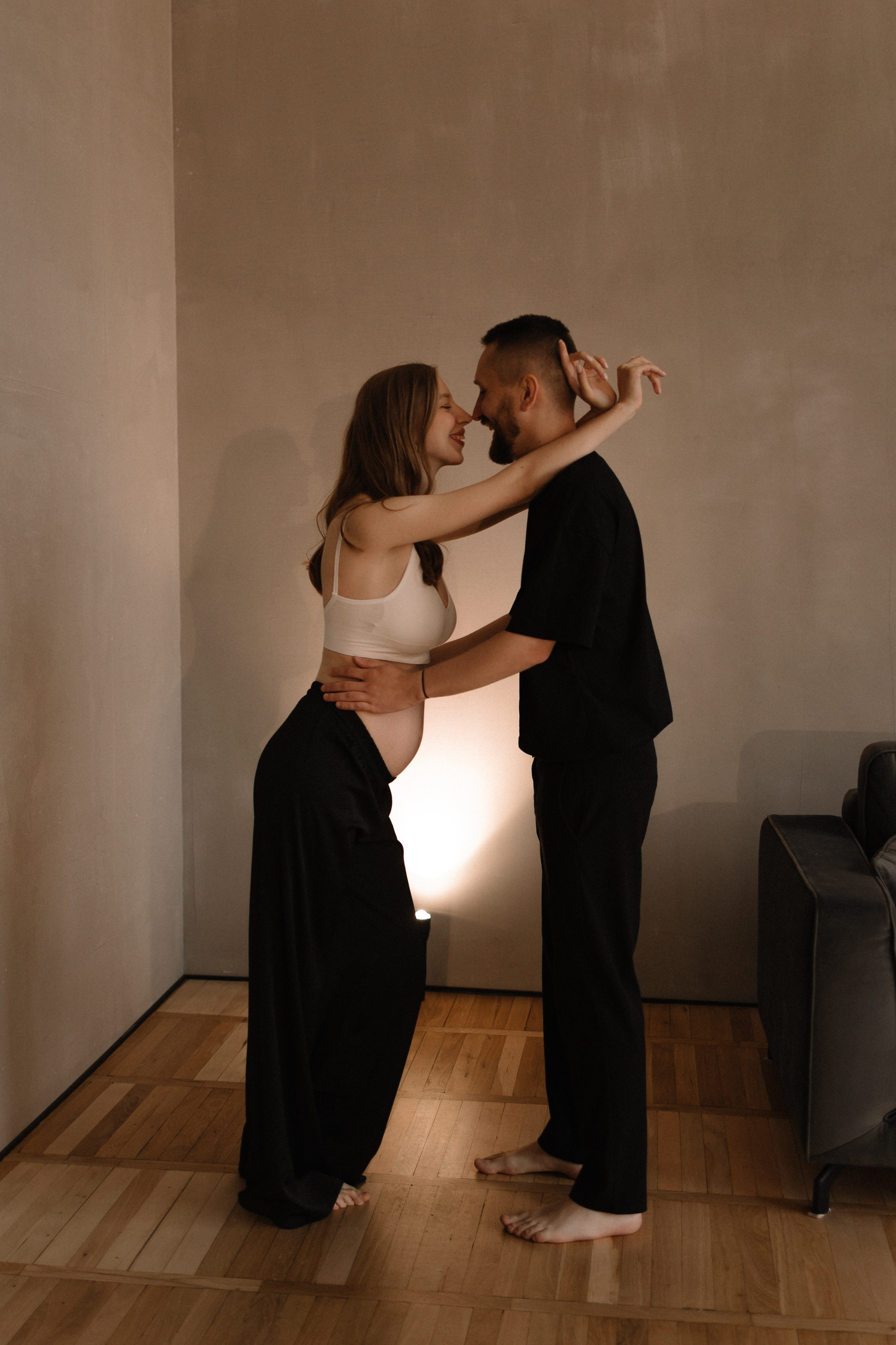 Игорь и Мария — зал Паркет. Семейный фотограф в Краснодаре Храмова Анна