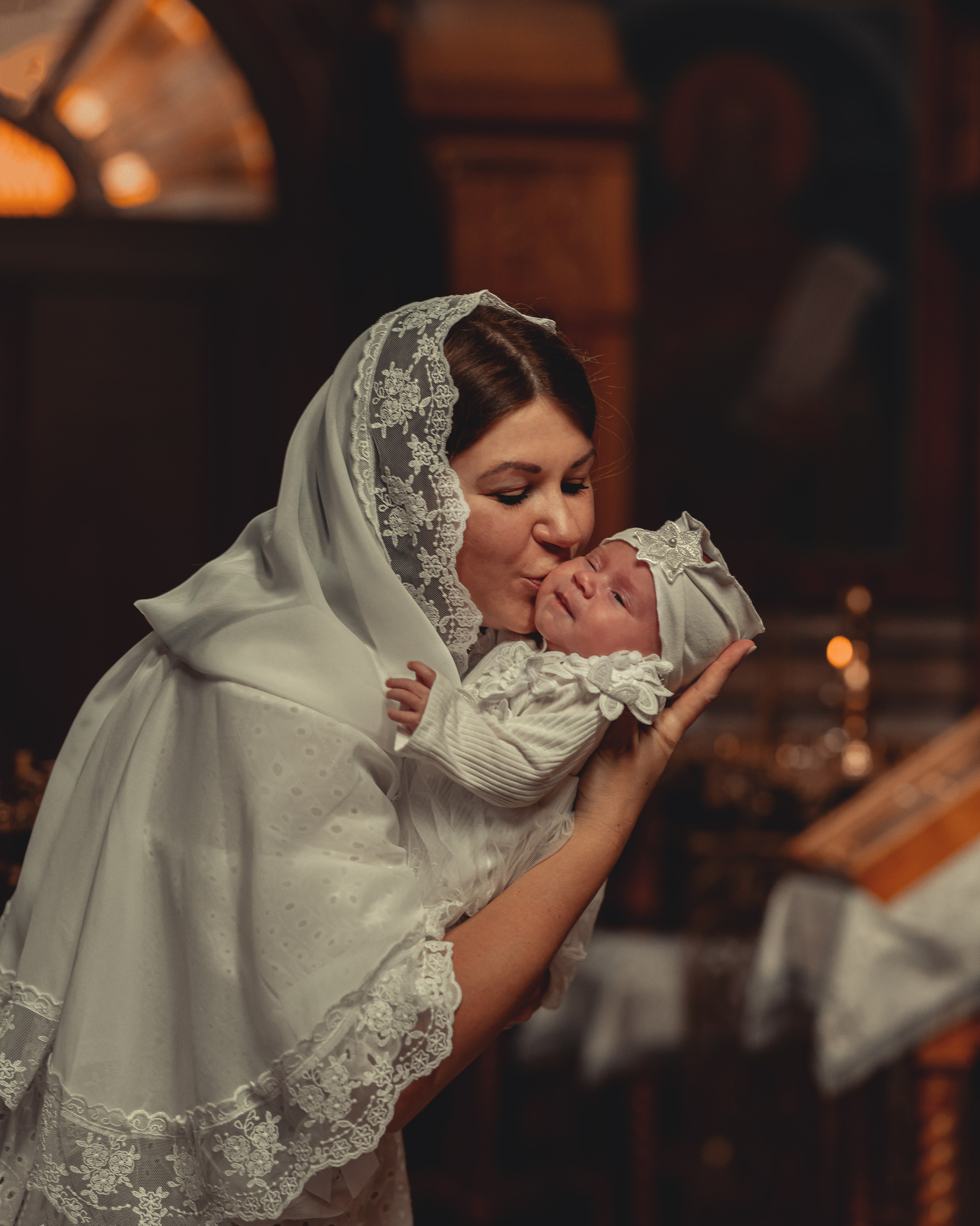 Таинство Крещения Ксении. Фотограф Таинств Крещения и Венчания в г. Курске