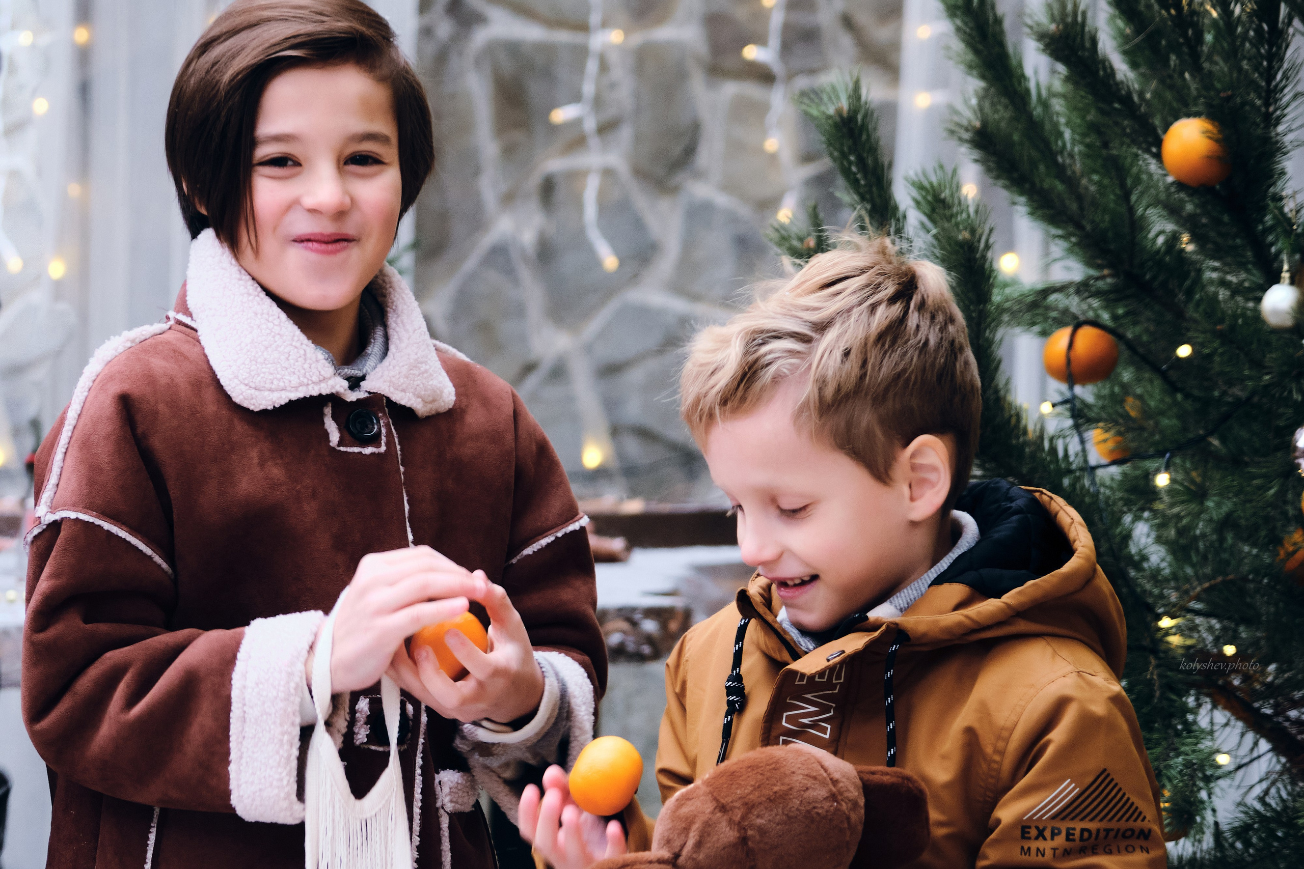 новогодняя семейная фотосессия в Бронницах