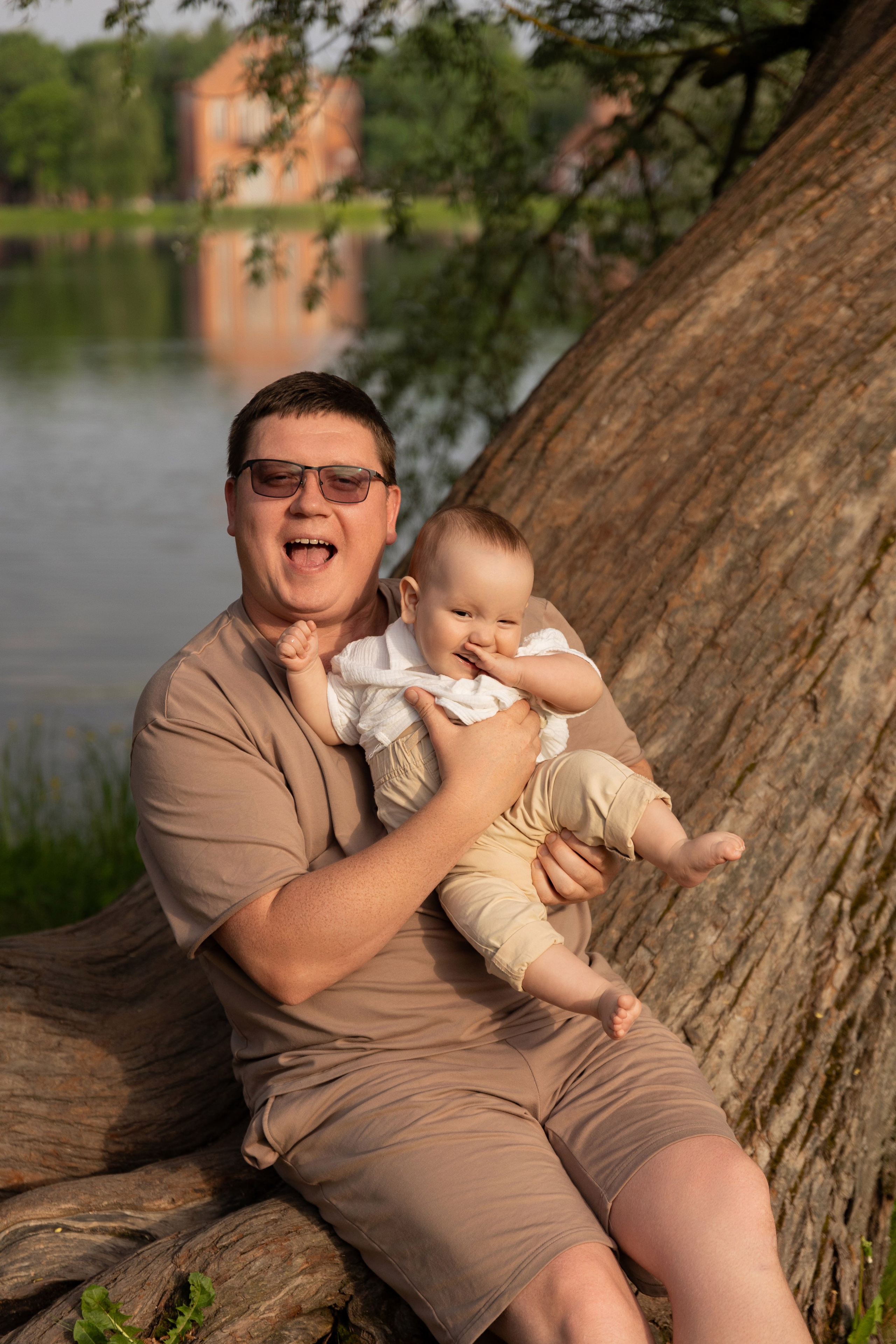 Семейная фотопрогулка в Пушкине. Семейный и свадебный фотограф в Санкт-Петербурге Татьяна Швыкова