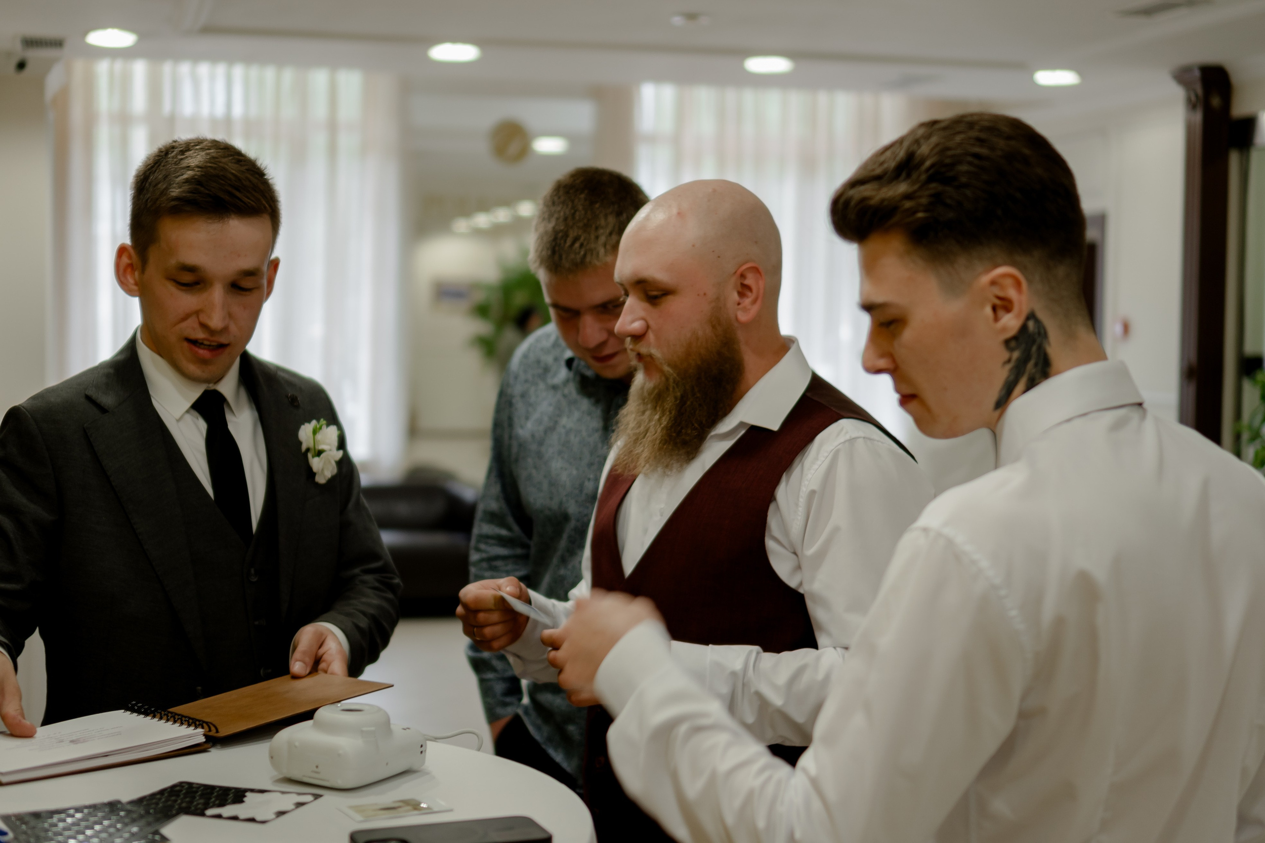 СВАДЕБНАЯ СЬЕМКА В ЗАГСЕ И БАНКЕТ. Профессиональный фотограф, Санкт-Петербург — Виктория Богомолова