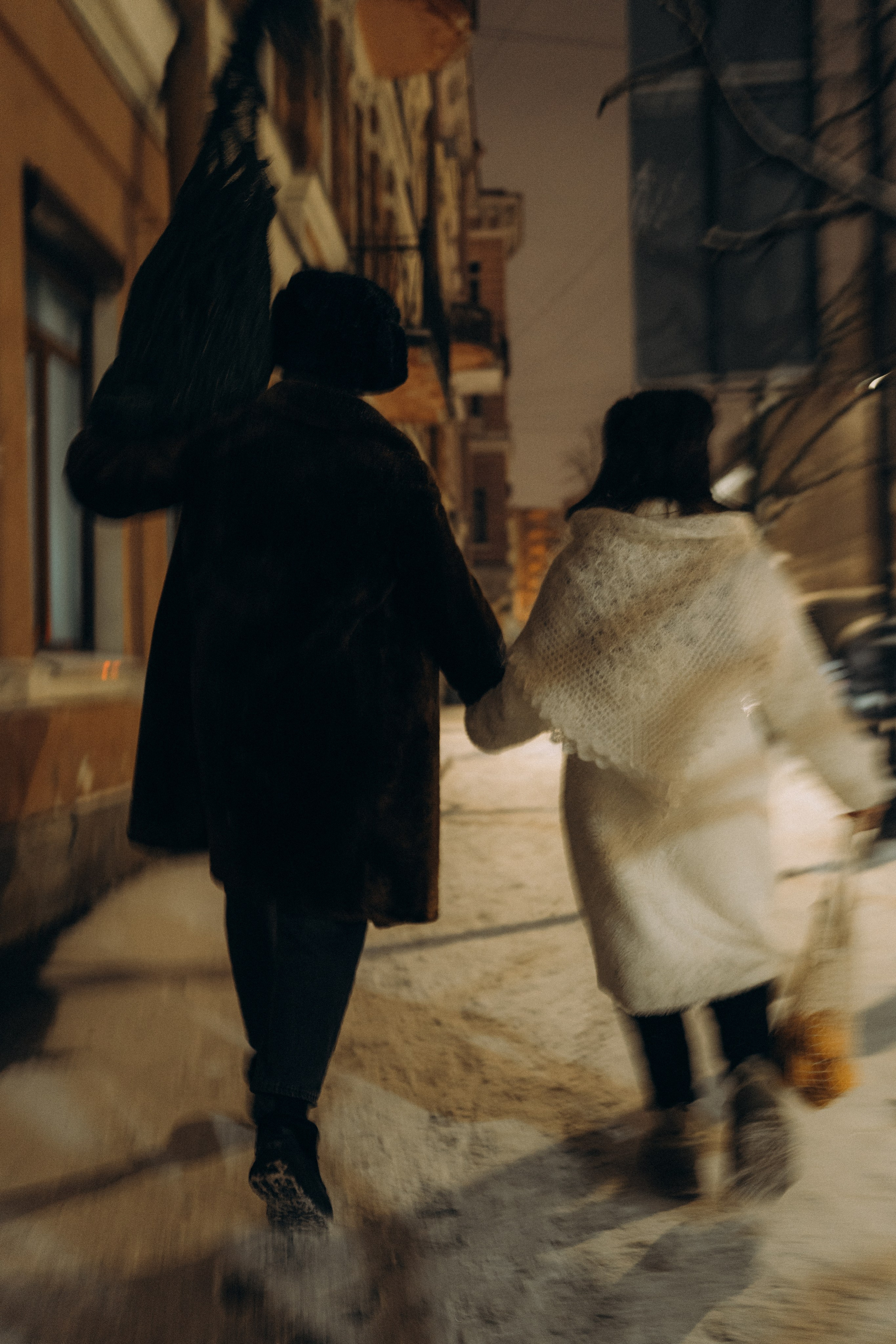 НОВОГОДНЯЯ ПРОГУЛКА ПАРЫ ПО ЧЕРНЫШЕВСКОЙ ПЕРЕД НОВЫМ ГОДОМ. Профессиональный фотограф, Санкт-Петербург — Виктория Богомолова