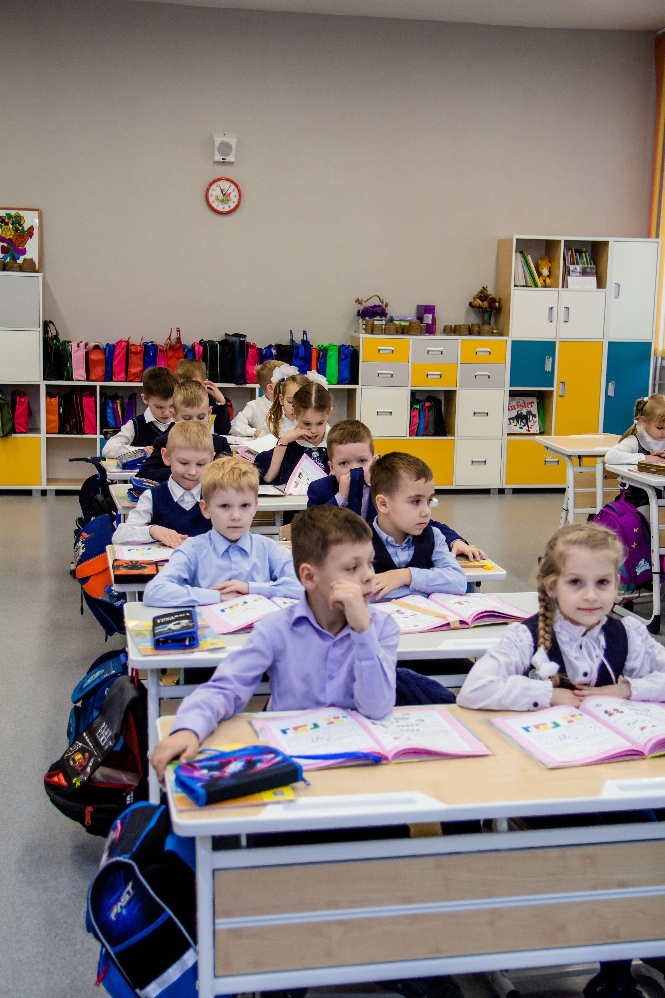 Младшие классы. ФОТКИ! Экспресс-фотосессии в Обнинске