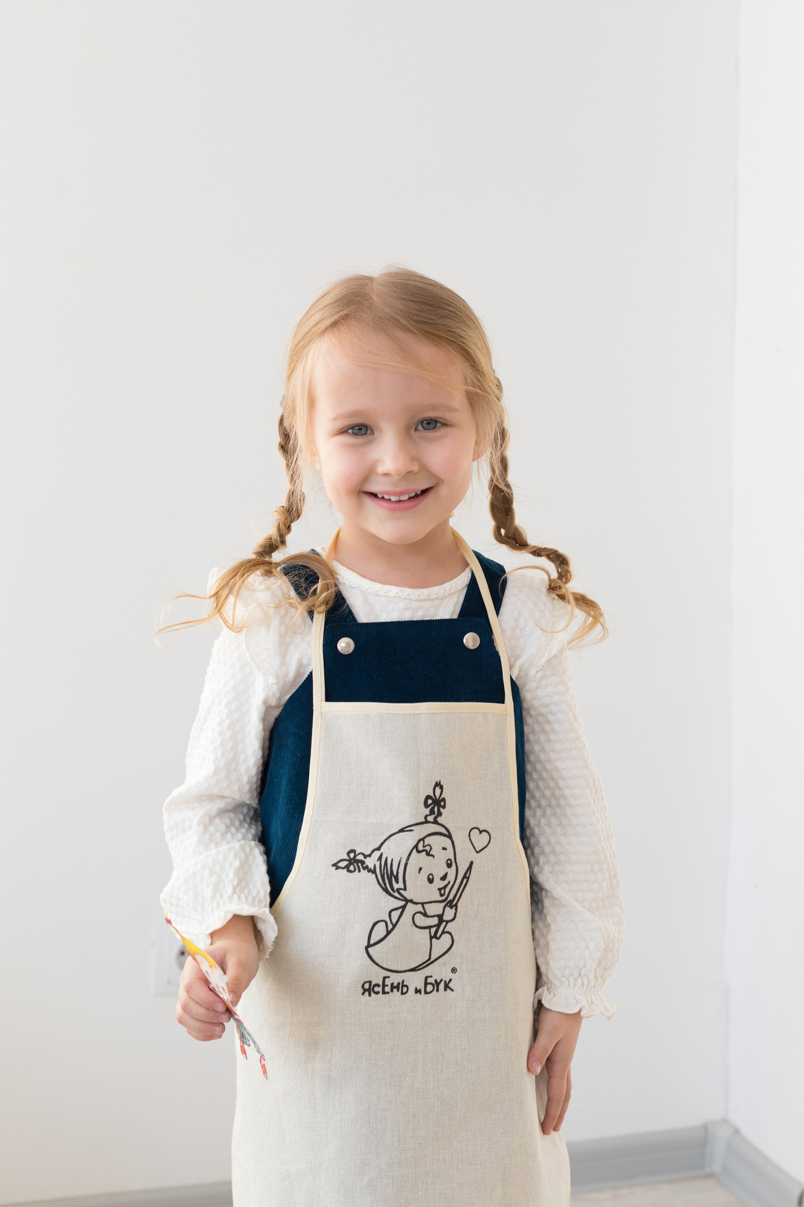 Фотосессия с детскими книгами. Детский и контент фотограф Надя Волкова Санкт-Петербург