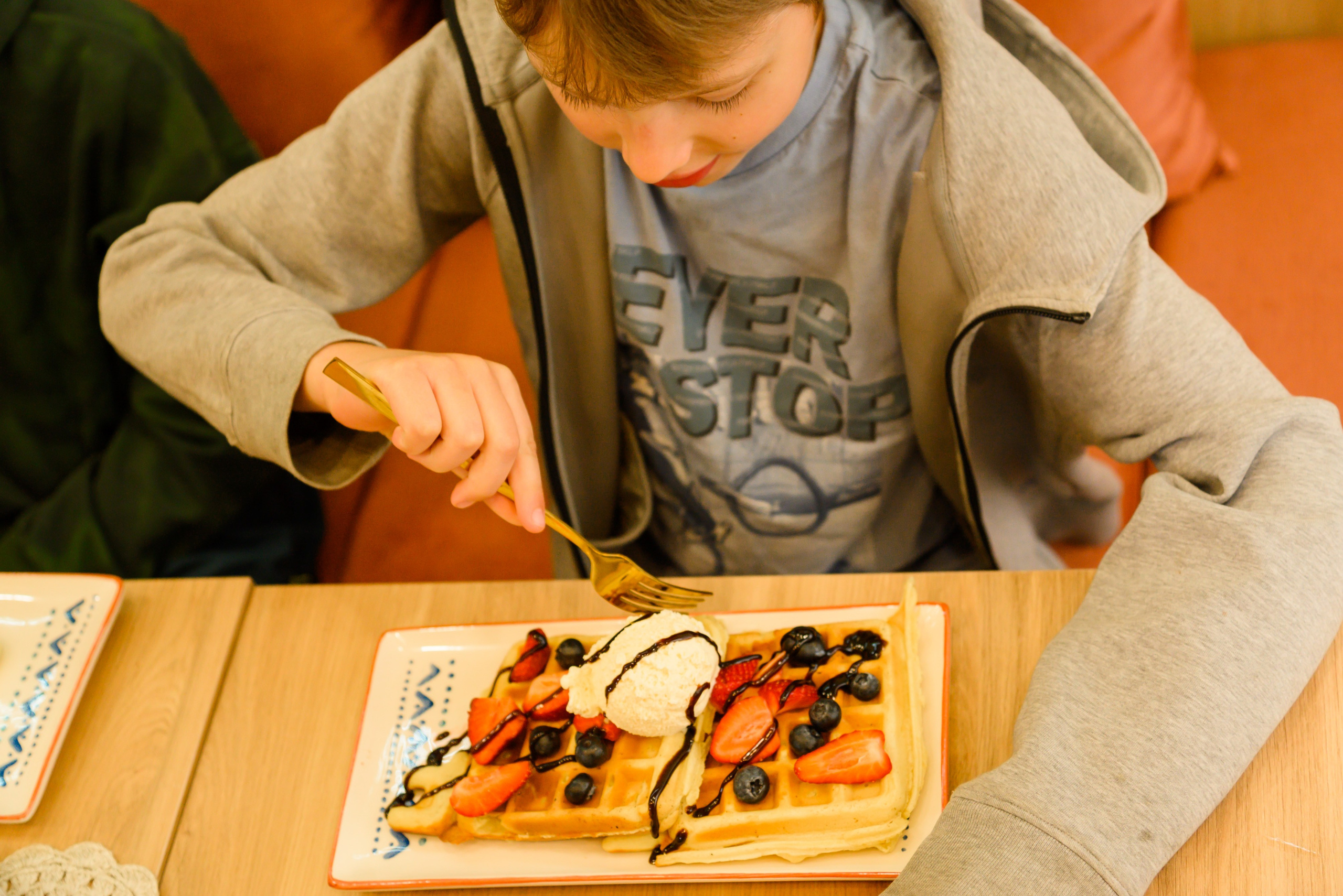 Открытие Teel — cafe г.Белград. Фотограф Белград фото для бизнеса, предметная съемка, мероприятий