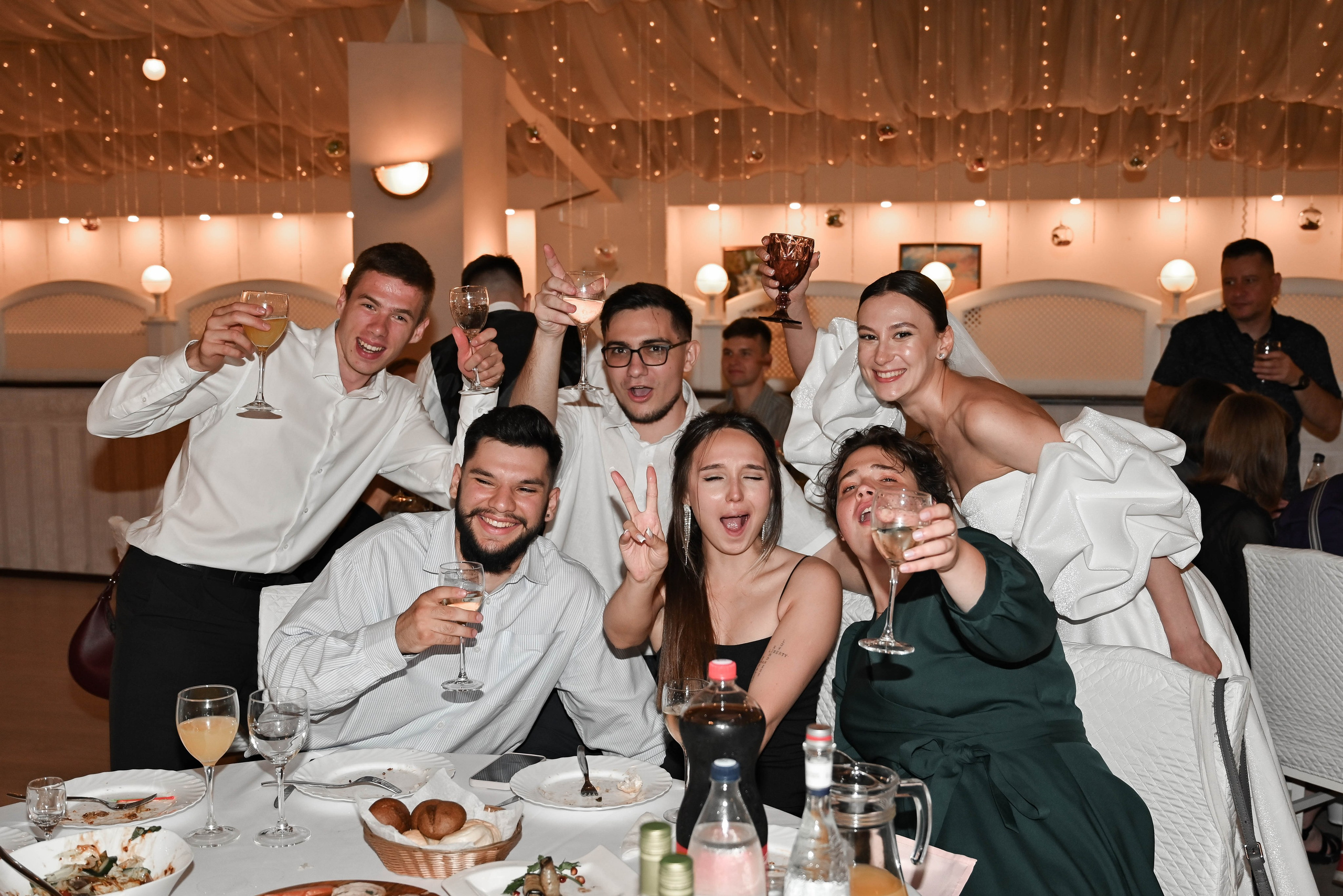 Свадебный банкет. Главная