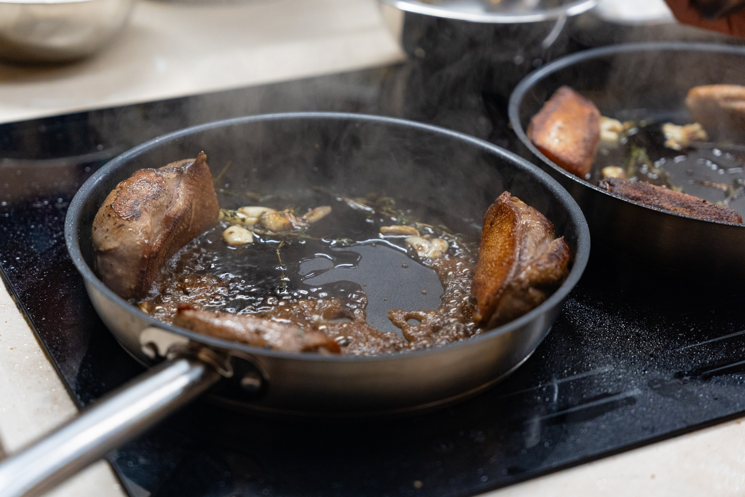 NOVIKOV SCHOOL — Умами зал. Фотограф Никита Комаров