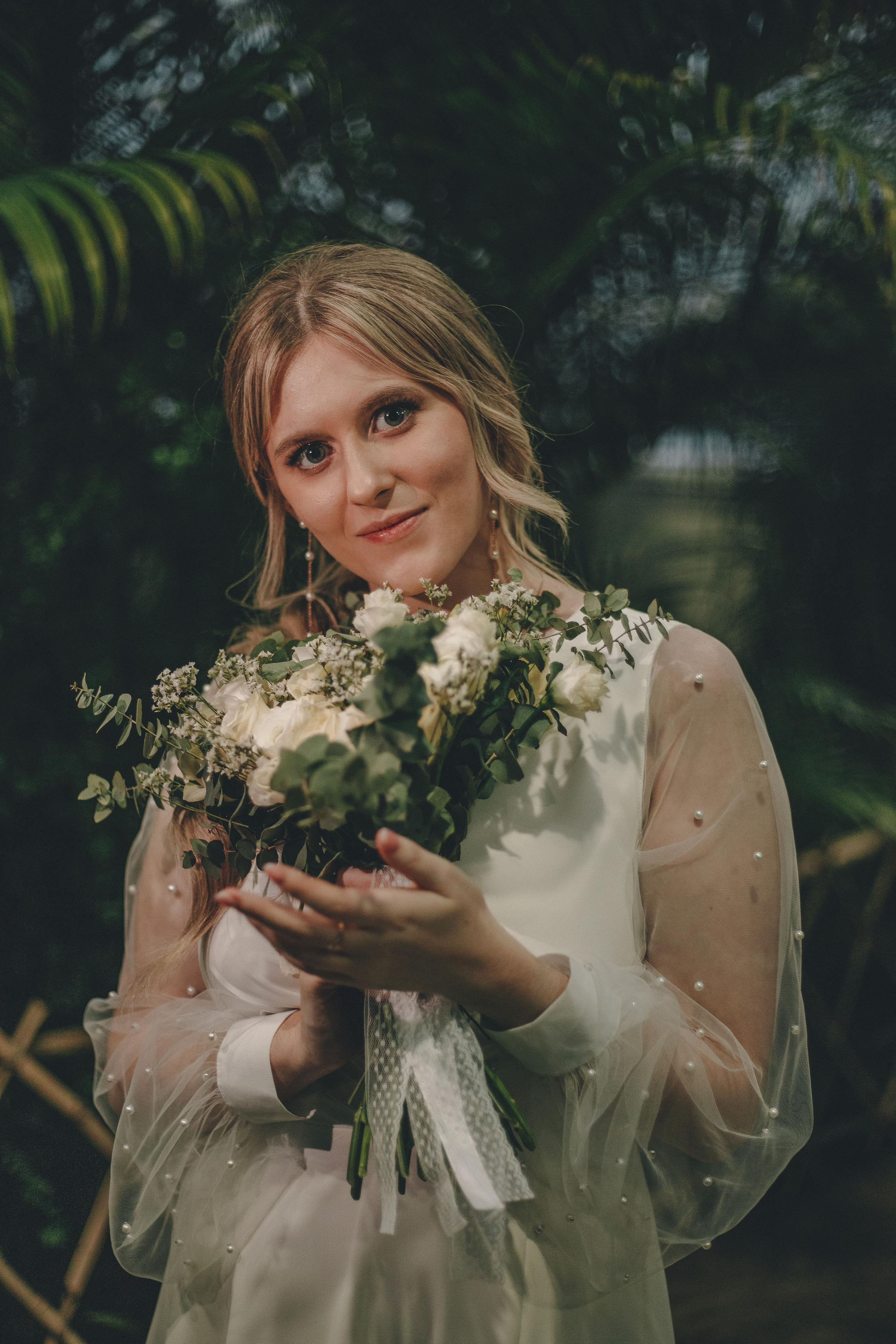 Свадебная фотосессия в Ботаническом саду Кемерово. Семейный и женский фотограф Кемерово Мария Степ