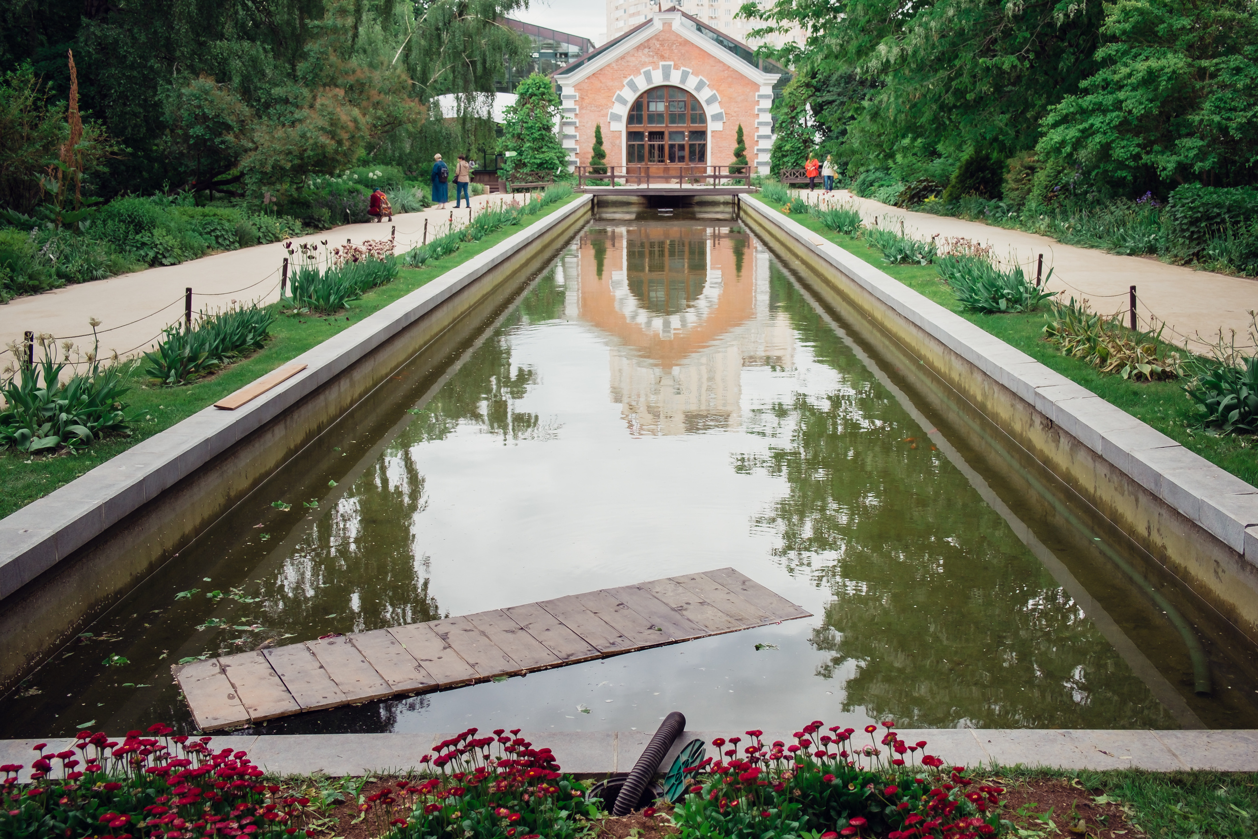 Аптекарский огород. Видеограф и фотограф на свадьбу в Москве