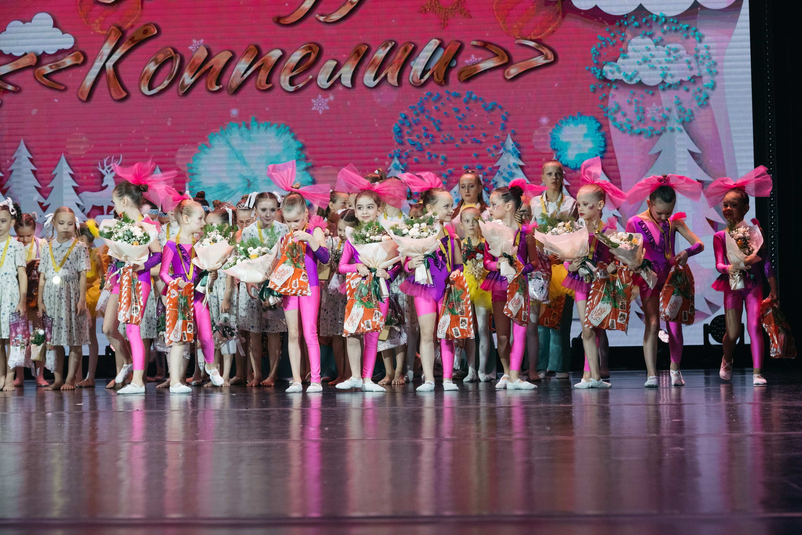 СурГУ 23.12.23. Репортажный и свадебный фотограф в Сургуте