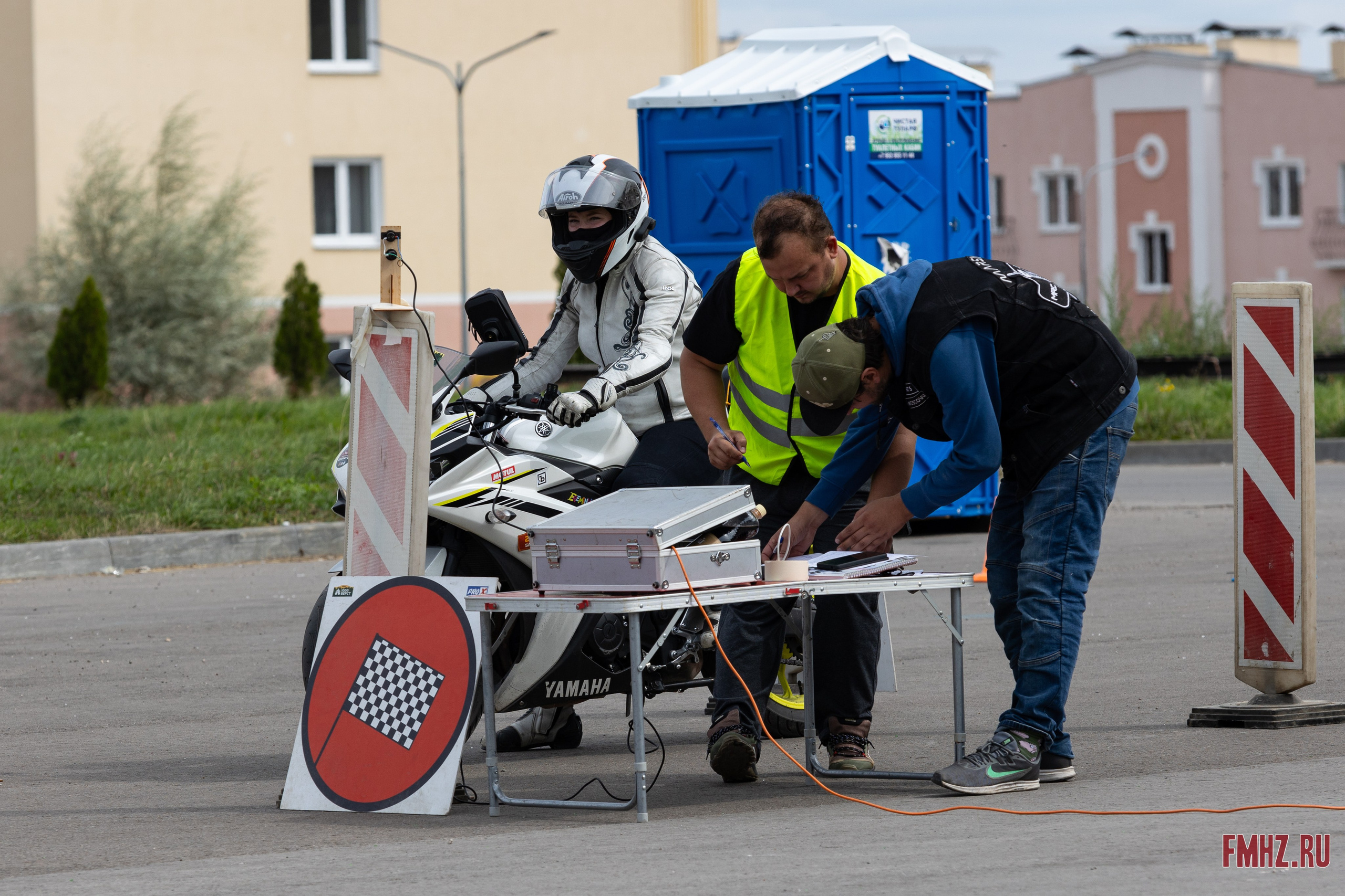 Мотоцунами. Фотограф Ольга Гирусова «Пантерочка» Москва