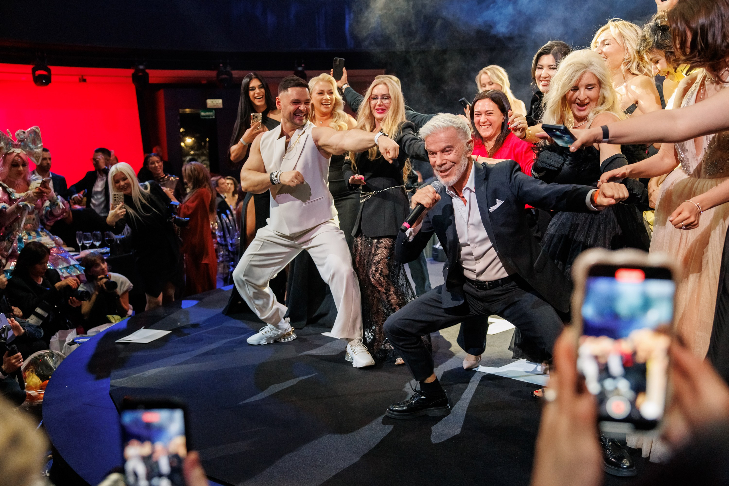 Премия глянцевого журнала FB. Репортажный фотограф. Москва. Алина Ланская