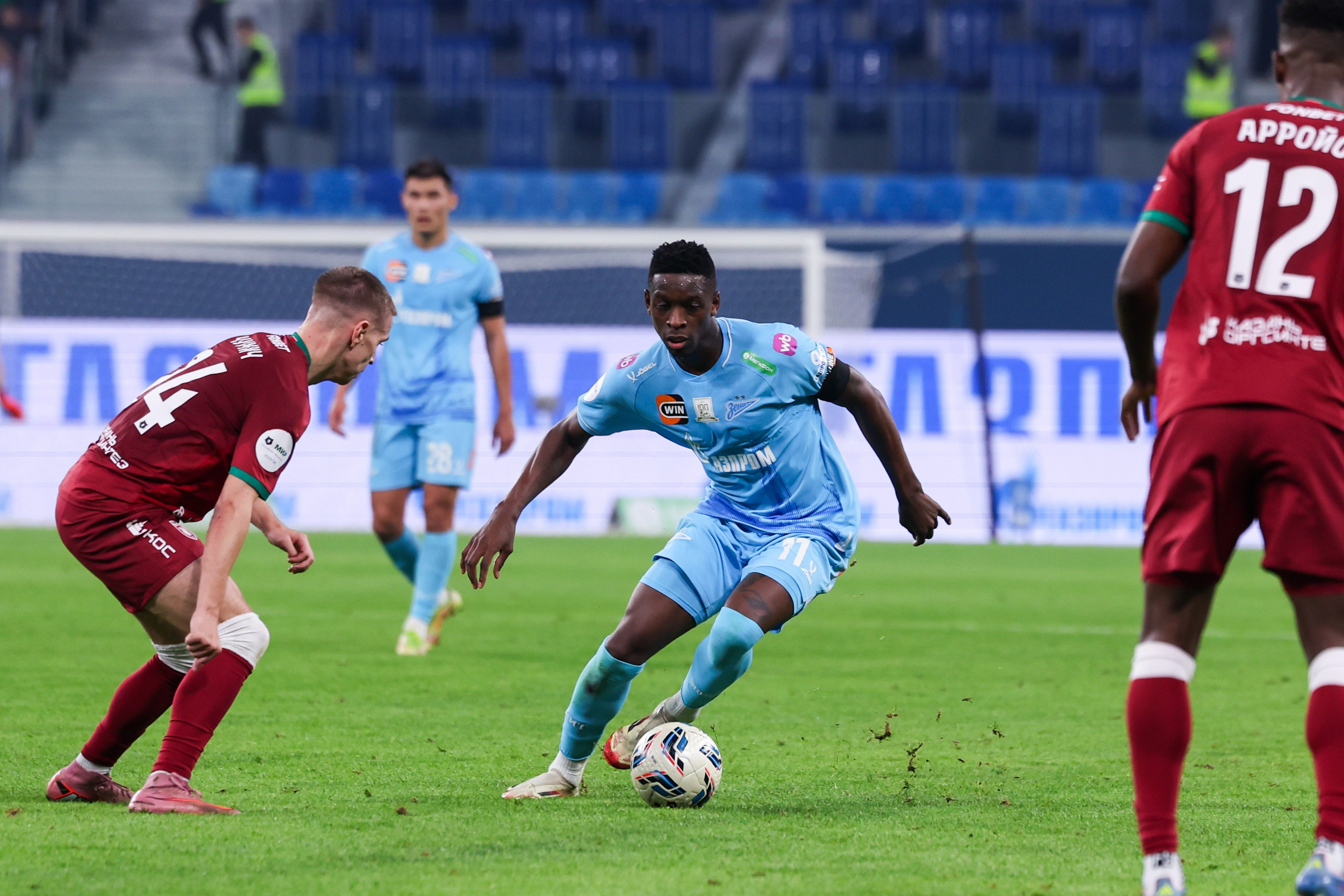 ФК «Зенит» — ФК «Рубин» 30.11.2025. Спортивный и репортажный фотограф Антон Тереханов