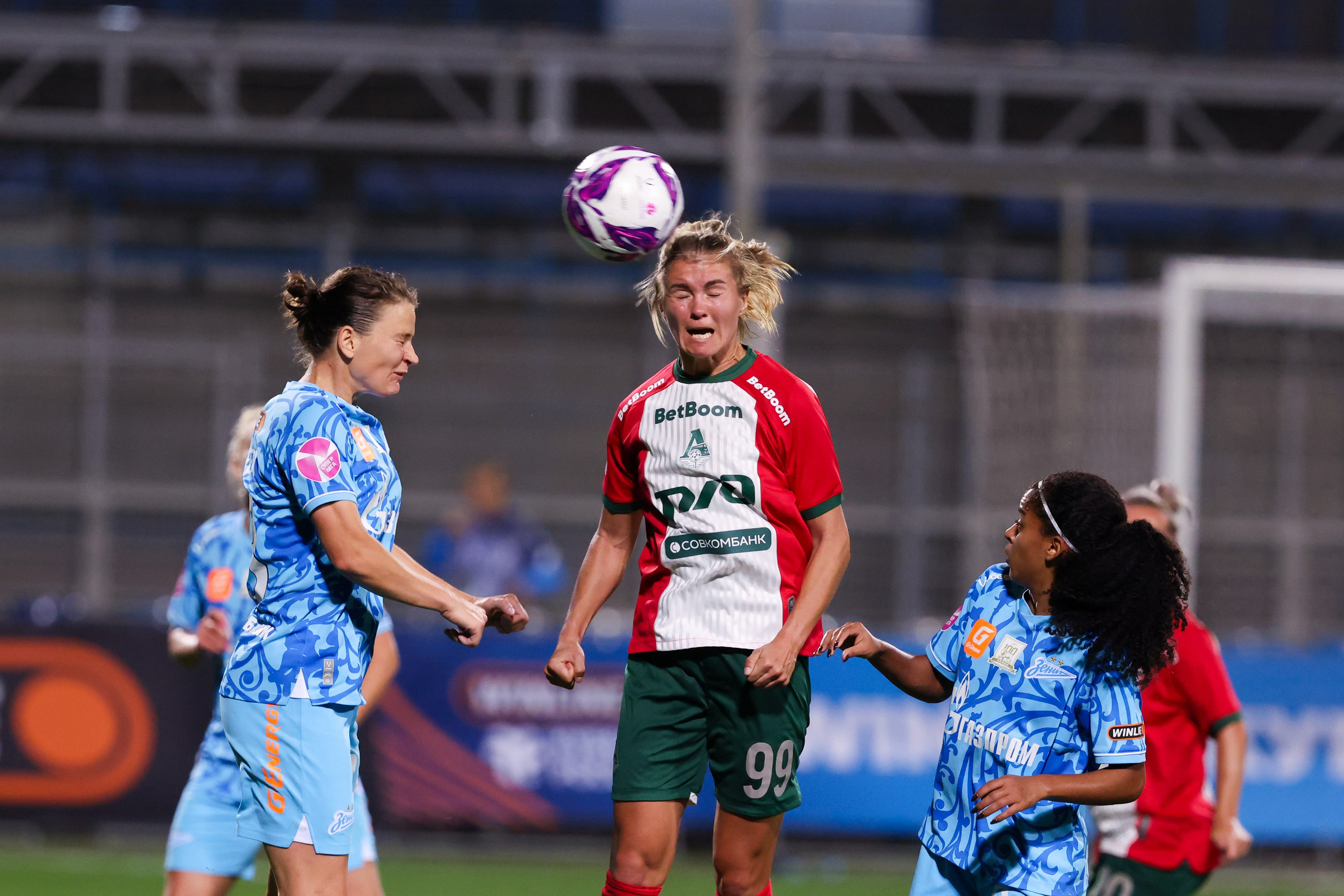 ЖФК «Зенит» — ЖФК «Локомотив» Москва Winline Кубок России 13.09.2025. Спортивный и репортажный фотограф Антон Тереханов