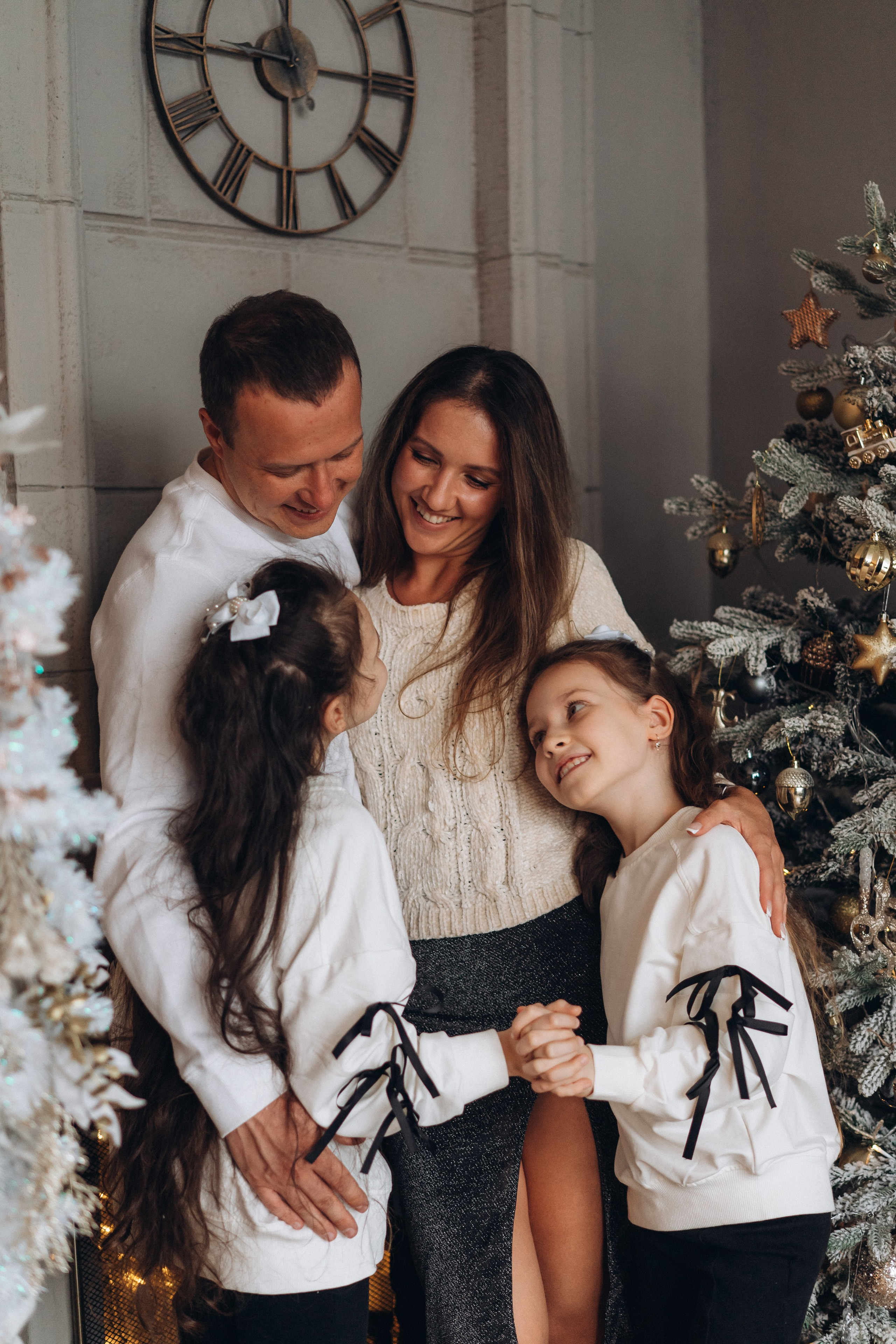 Семейная съемка в студии. Фотограф Екатеринбург Кокшарова Александра