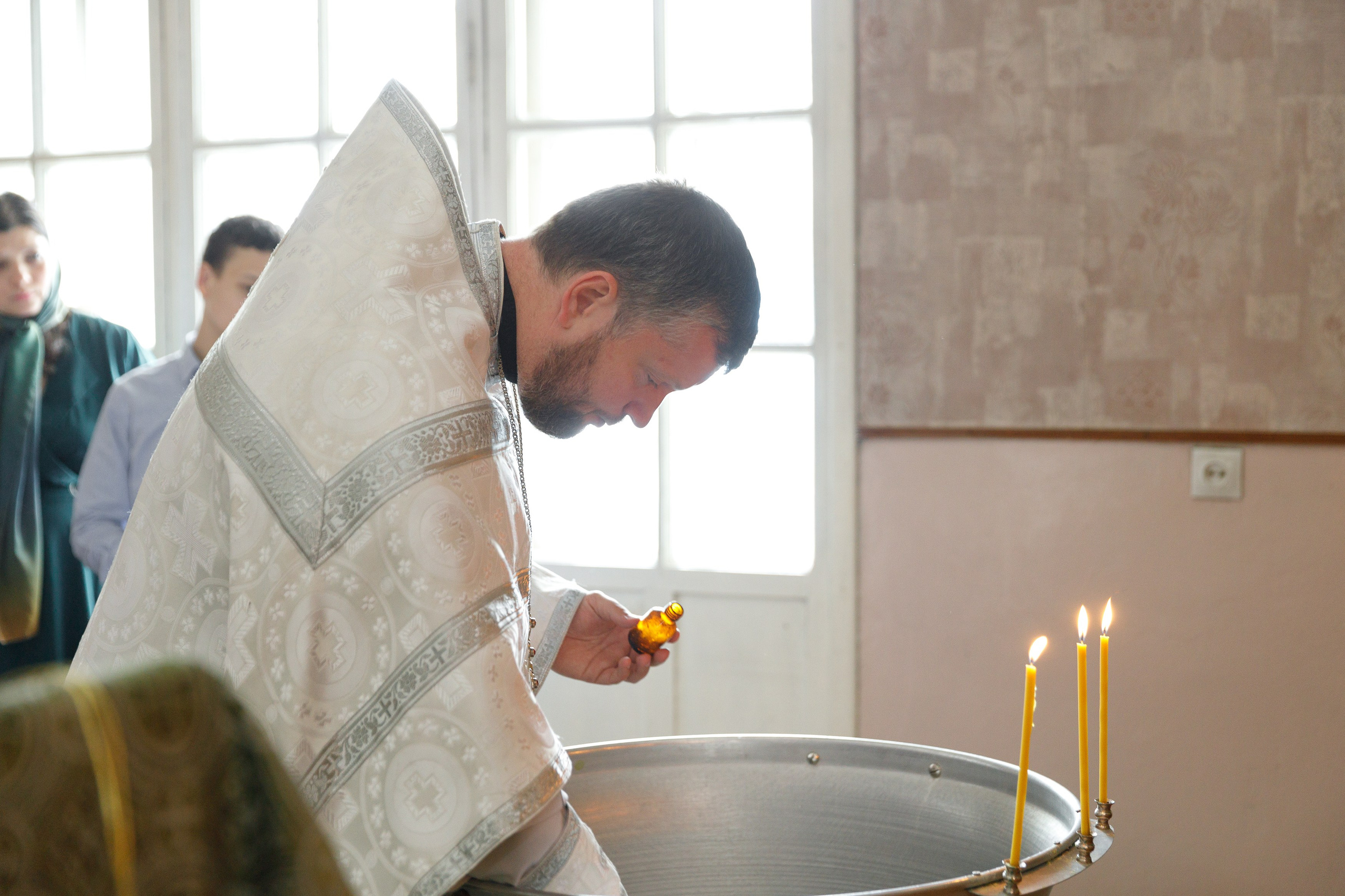 Крестины Василисы в Смоленком храме. Свадебный фотограф в Белгороде