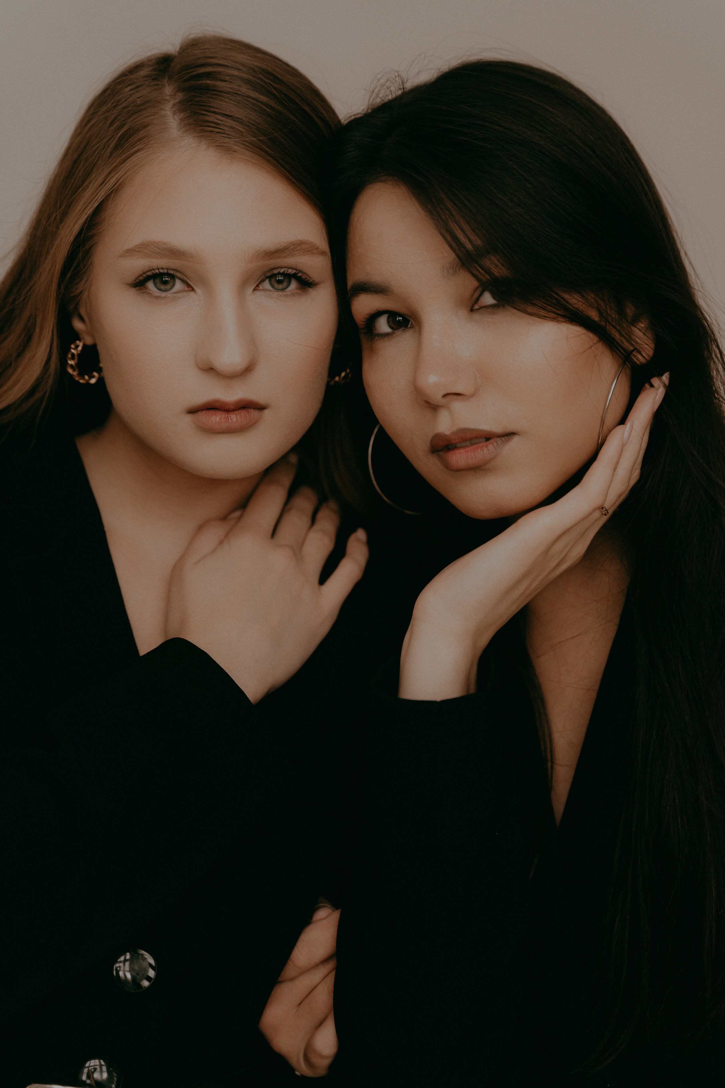 София и Анна. Фотограф Алексей Кутырёв